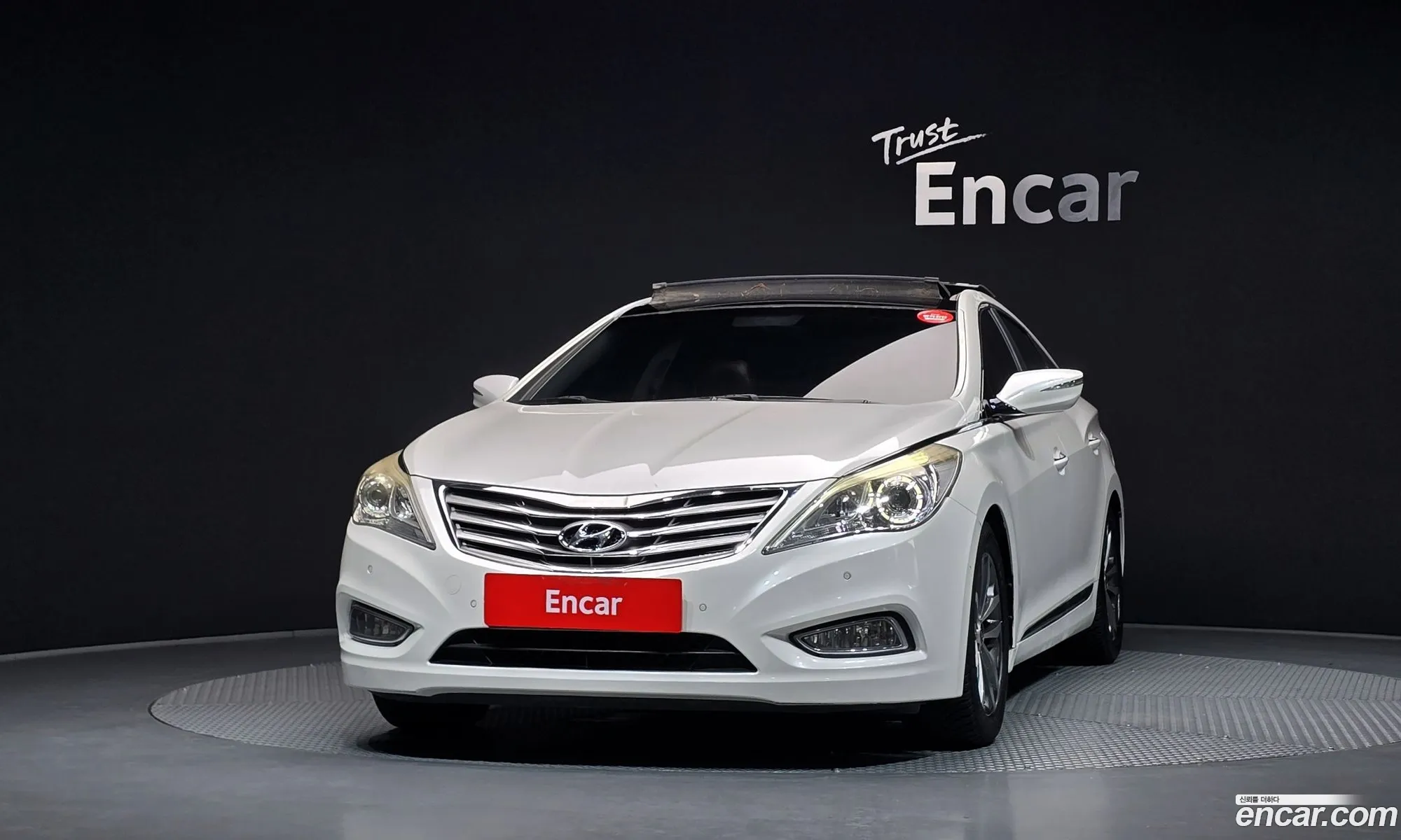 Hyundai Grandeur HG 2012 — 24