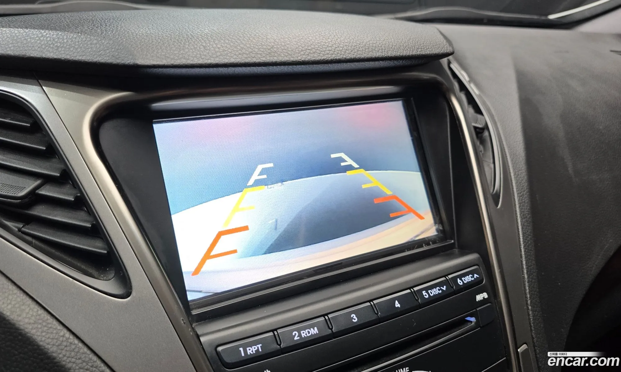 Hyundai Grandeur HG 2012 — 22
