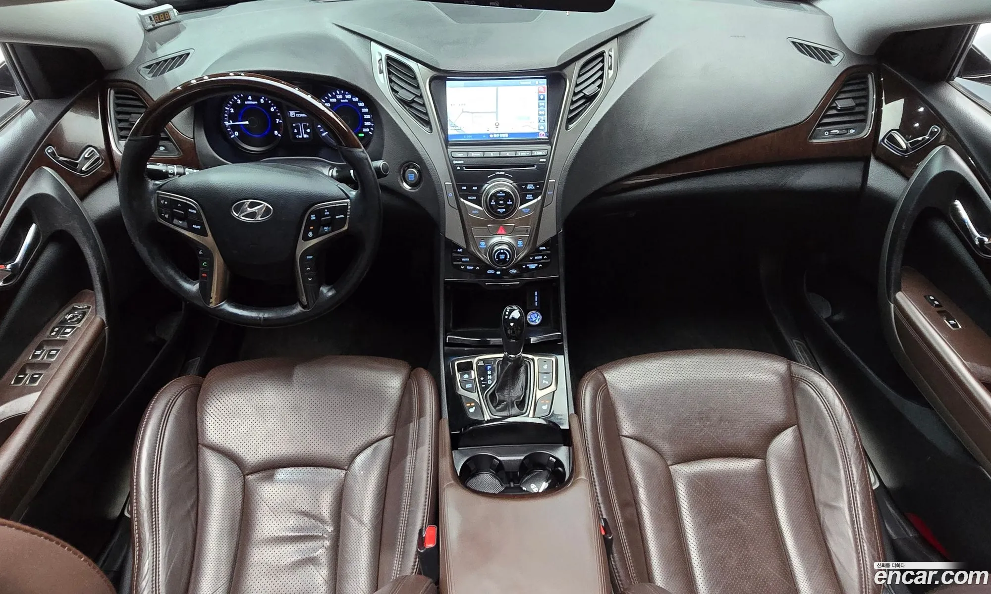 Hyundai Grandeur HG 2012 — 10