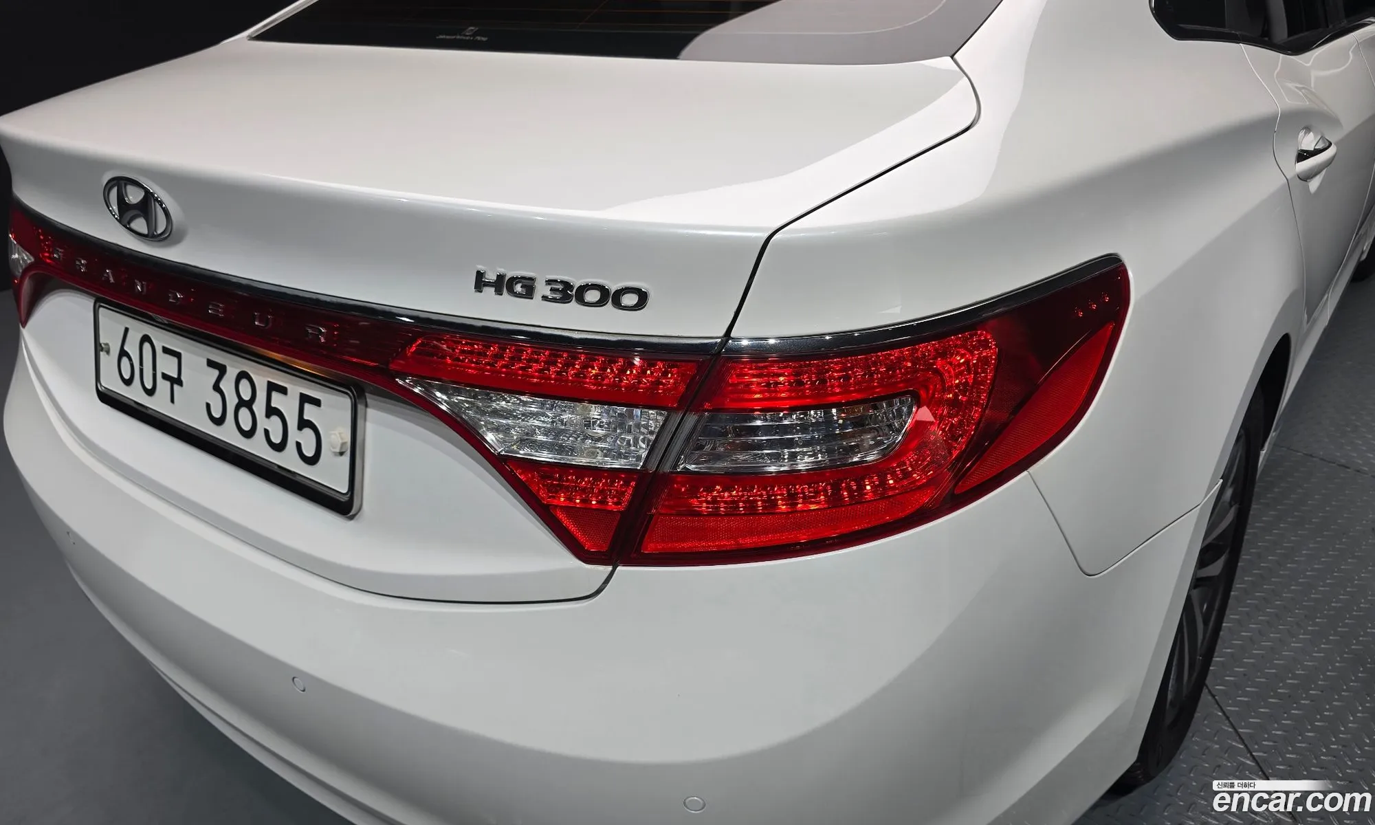 Hyundai Grandeur HG 2012 — 33
