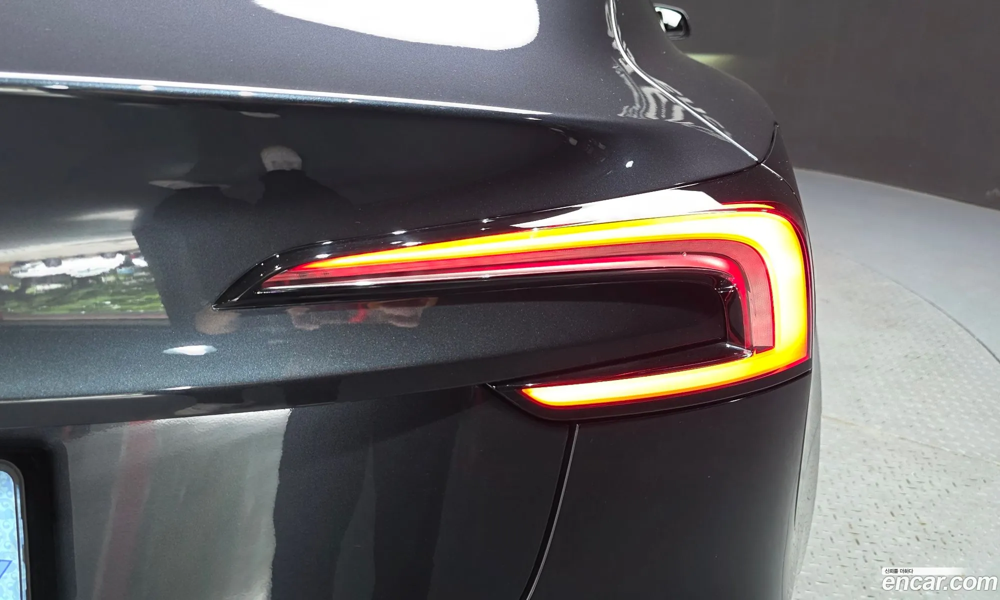 Tesla Model 3 2025 LRW3E7FSXSC600975 — 6
