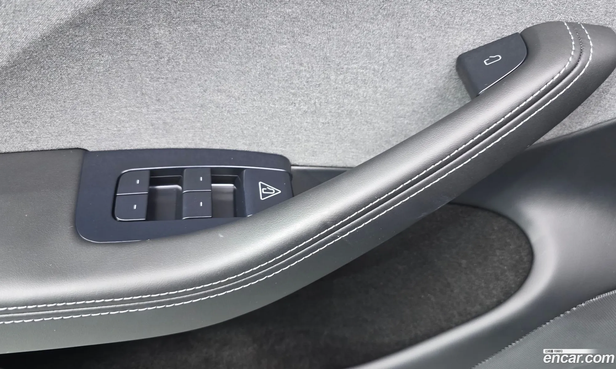 Tesla Model 3 2025 LRW3E7FSXSC600975 — 26