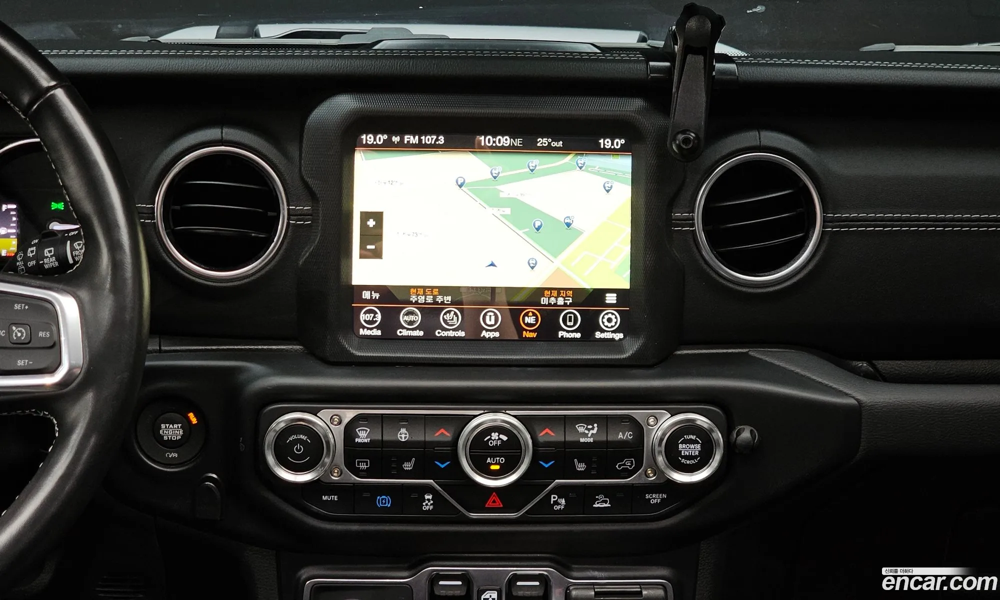Jeep Wrangler 2022 — 7