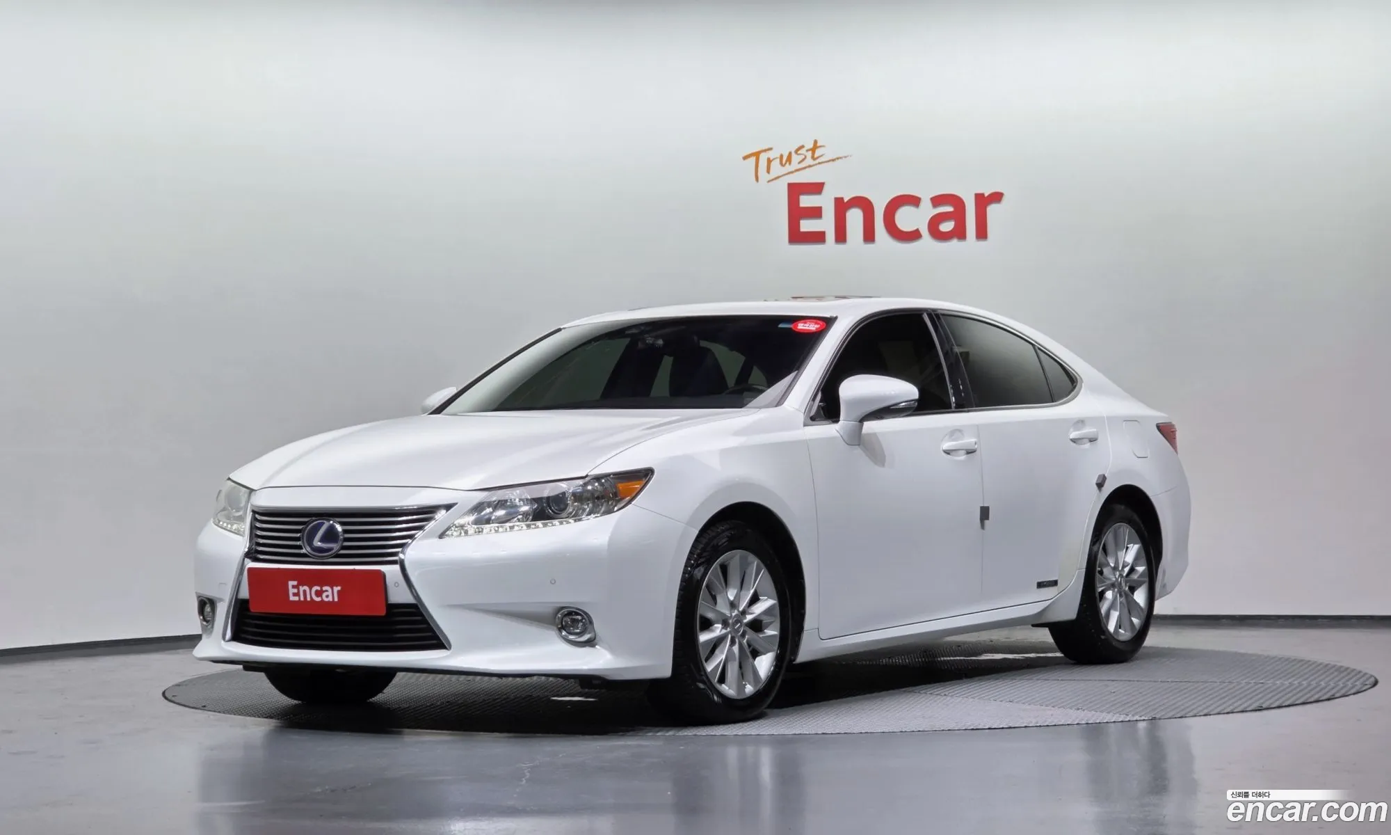 Lexus ES300h 2013 — 20