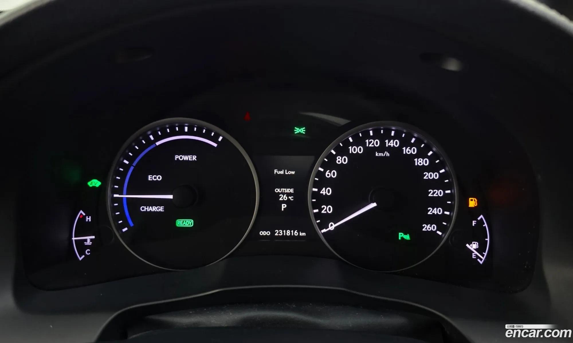 Lexus ES300h 2013 — 12