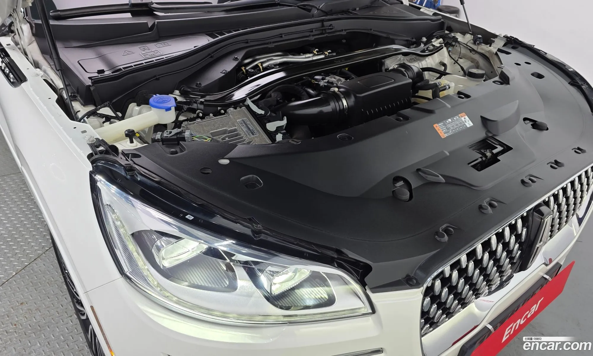Lincoln Aviator 2023 5LM5J9XC9PGL07006 — 23