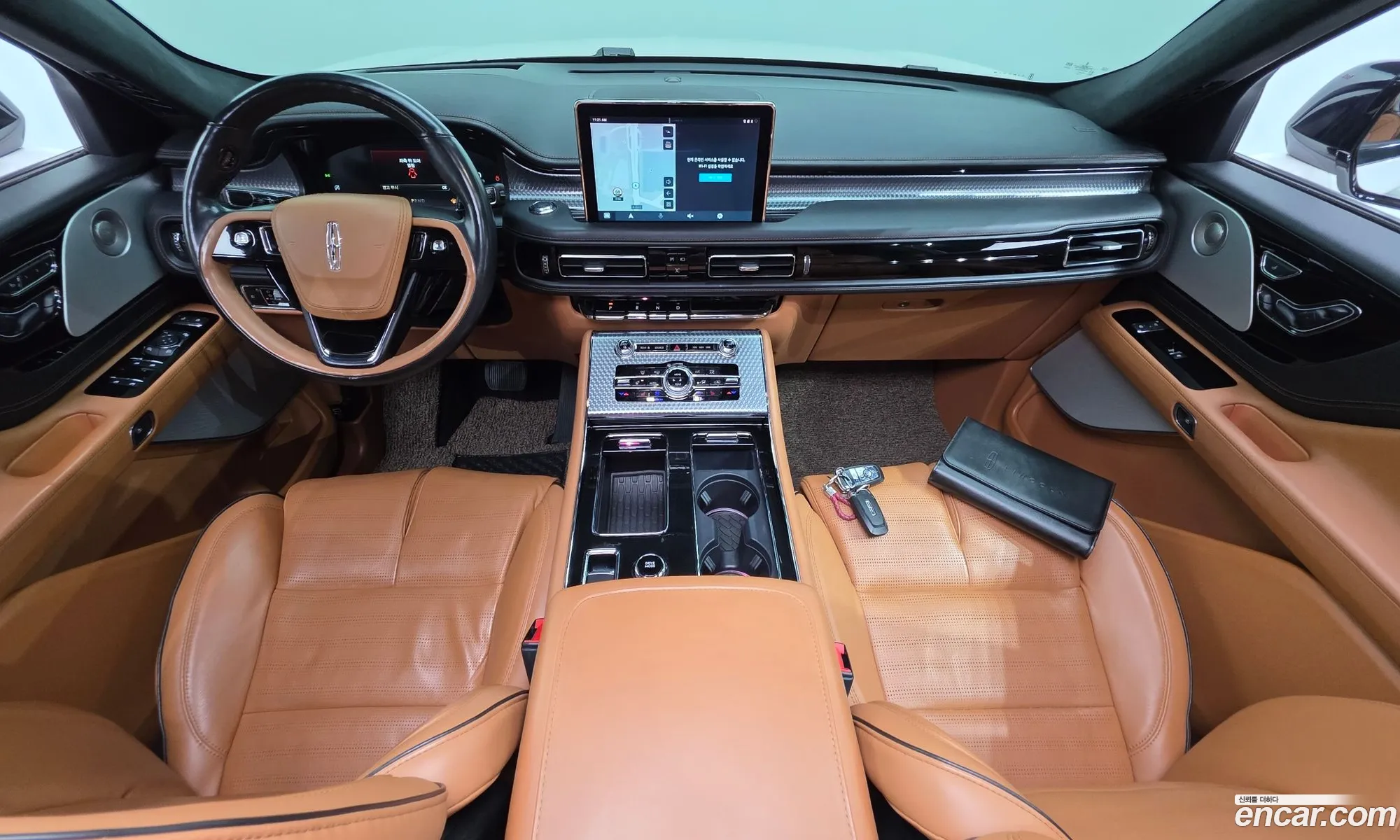 Lincoln Aviator 2023 5LM5J9XC9PGL07006 — 14