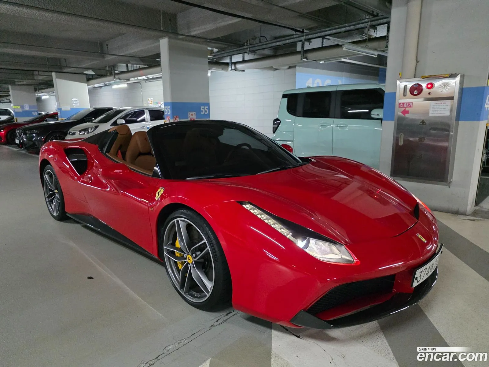 Ferrari 488 Spider 2018 — 12