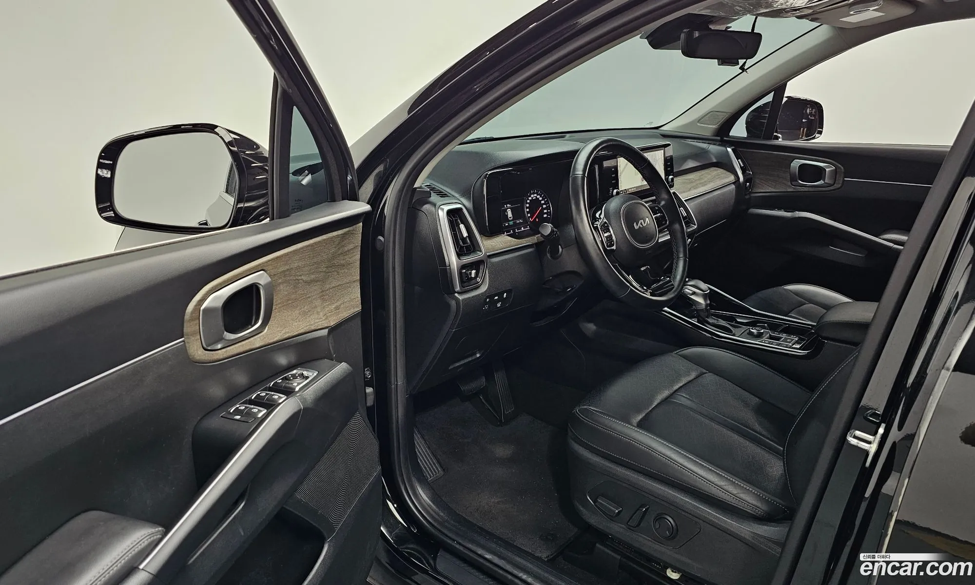 Kia Sorento 2022 — 14