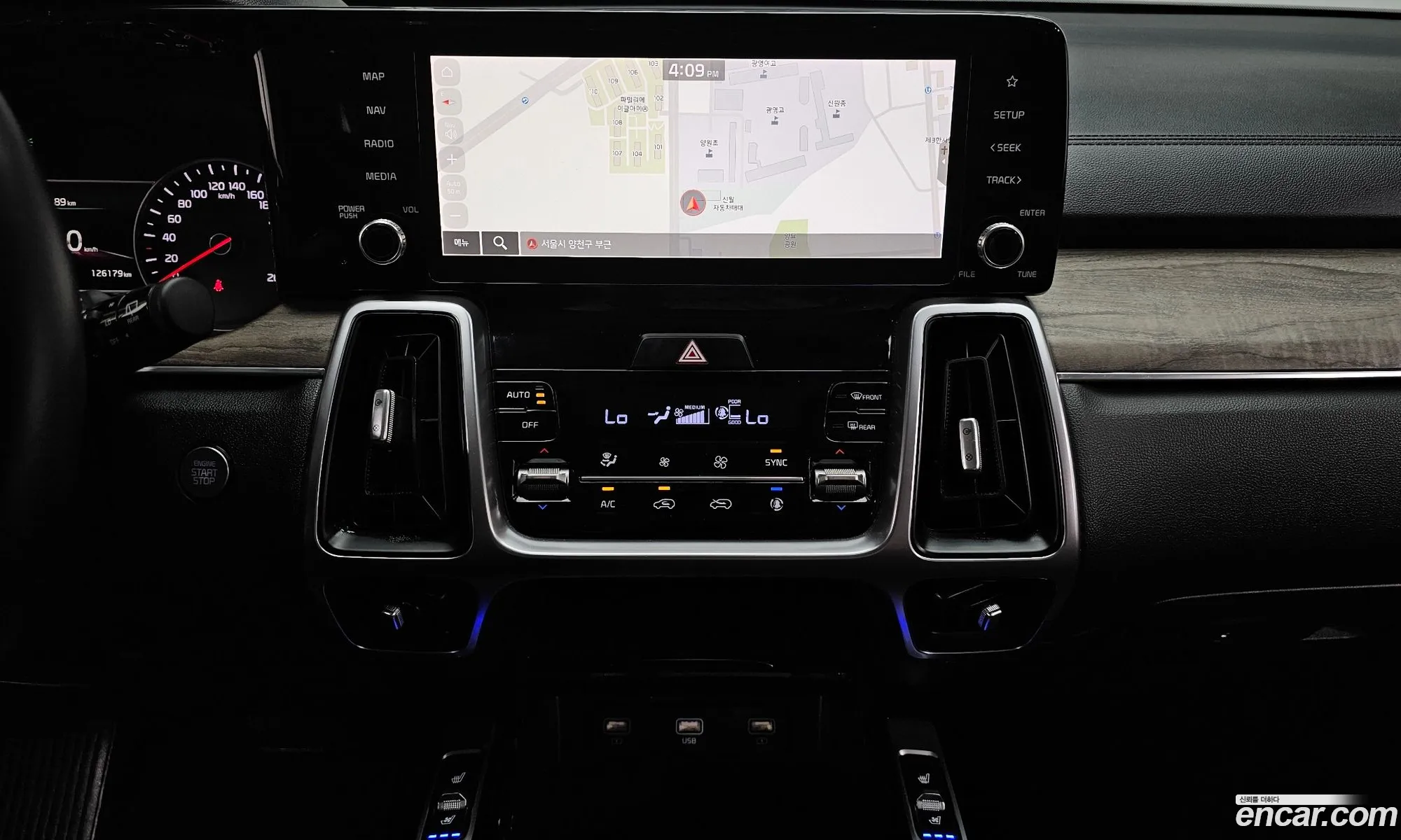 Kia Sorento 2022 — 32
