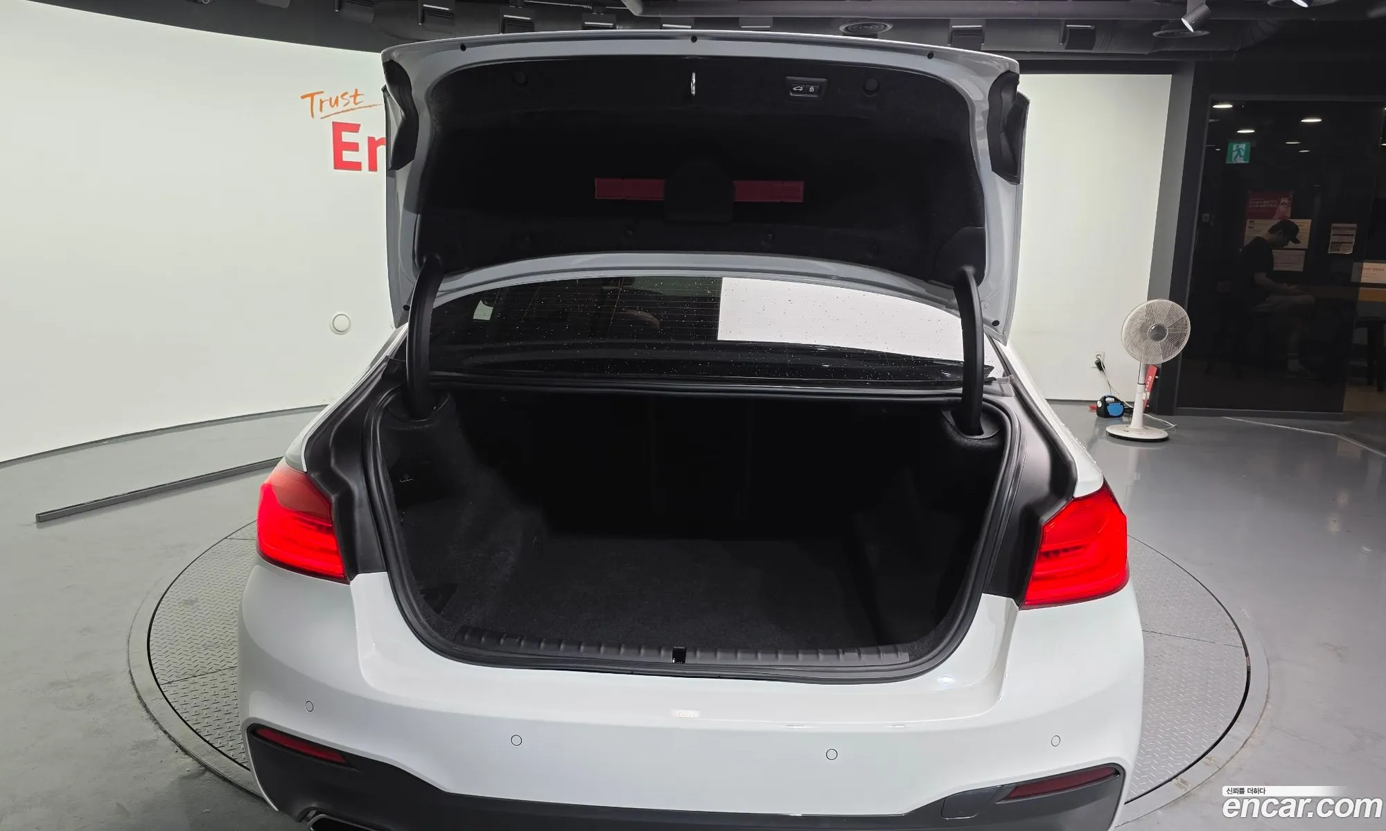 BMW 5 Series 2017 WBAJC3109HWB59944 — 15