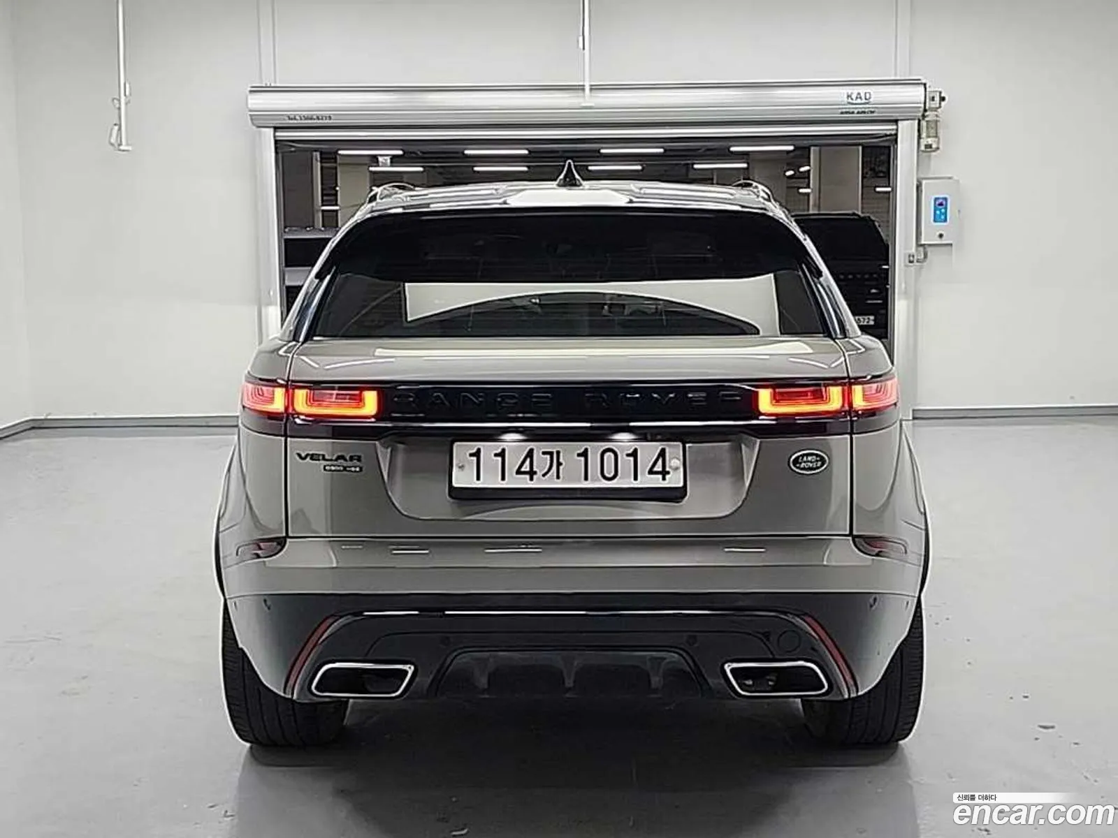 Land Rover Range Rover Velar 2018 — 2