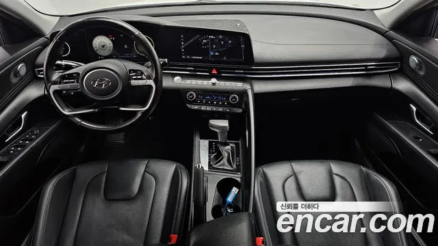 Hyundai Elantra 2020 — 4