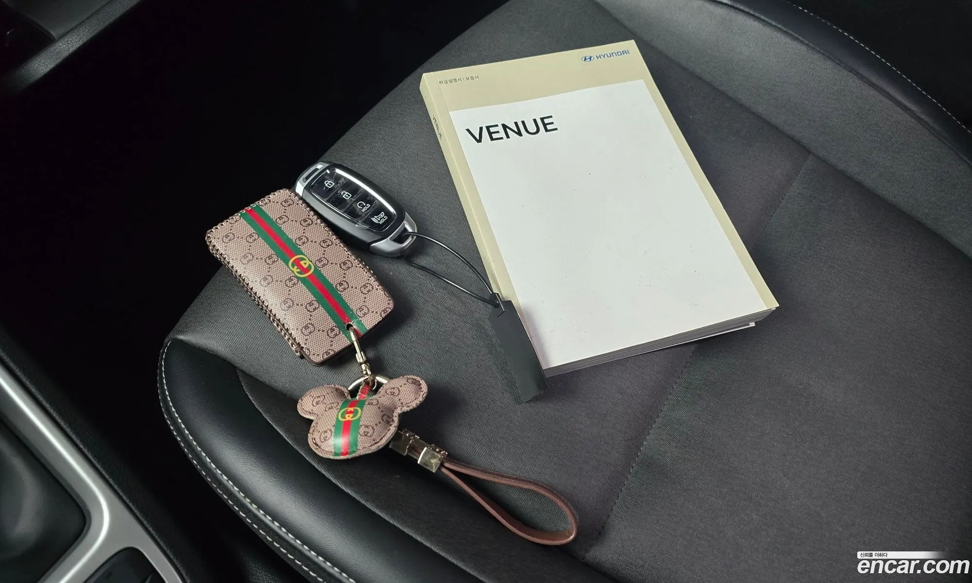 Hyundai Venue 2019 — 27