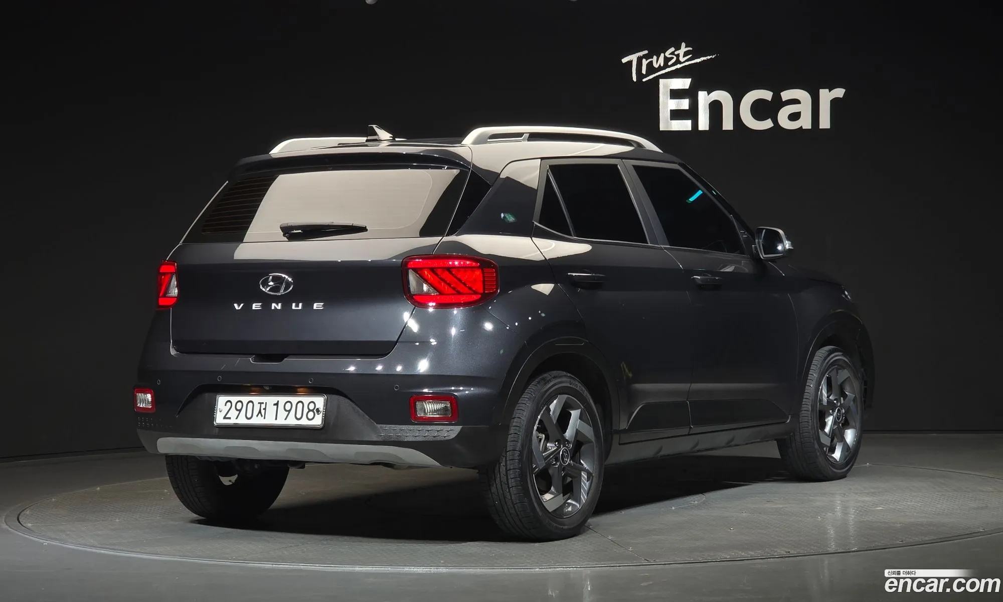 Hyundai Venue 2019 — 22