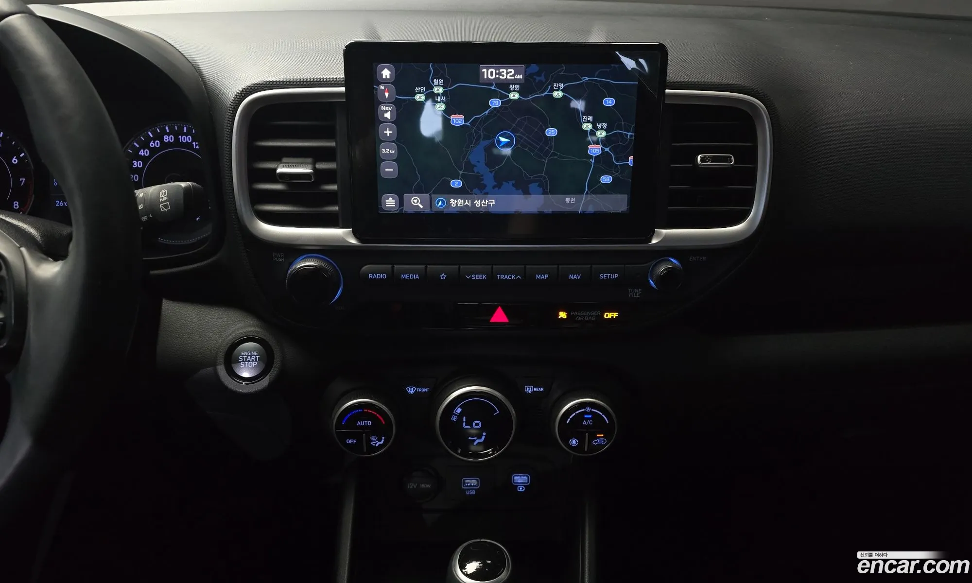 Hyundai Venue 2019 — 12