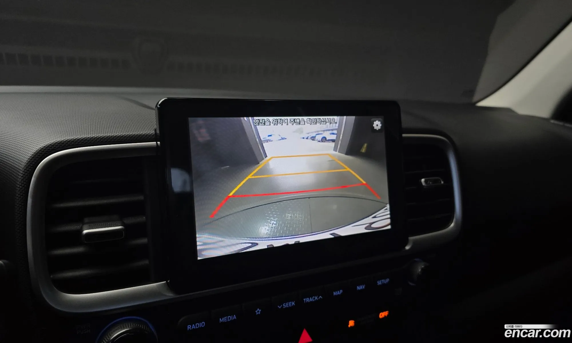 Hyundai Venue 2019 — 4