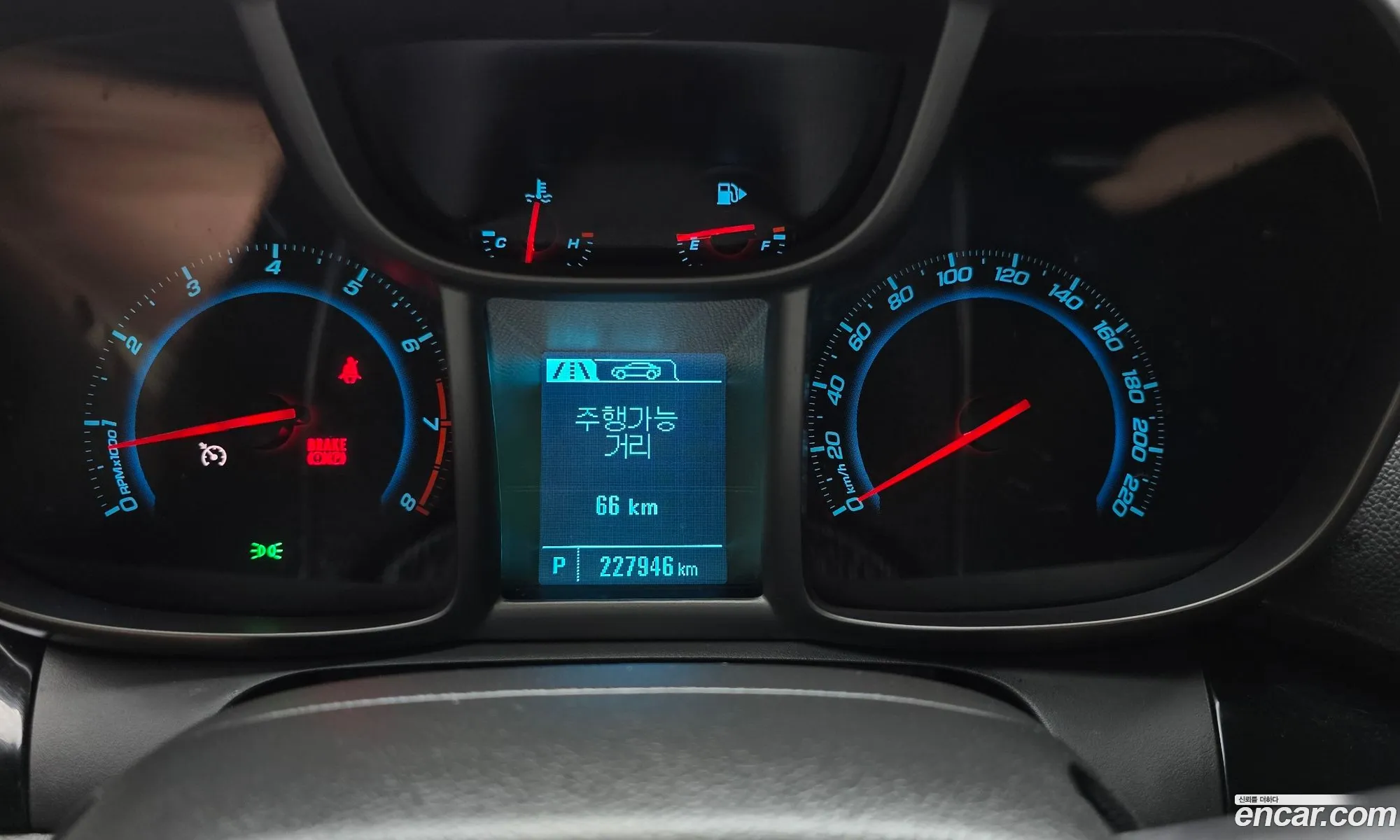 Chevrolet (GM Daewoo) Orlando 2017 — 3
