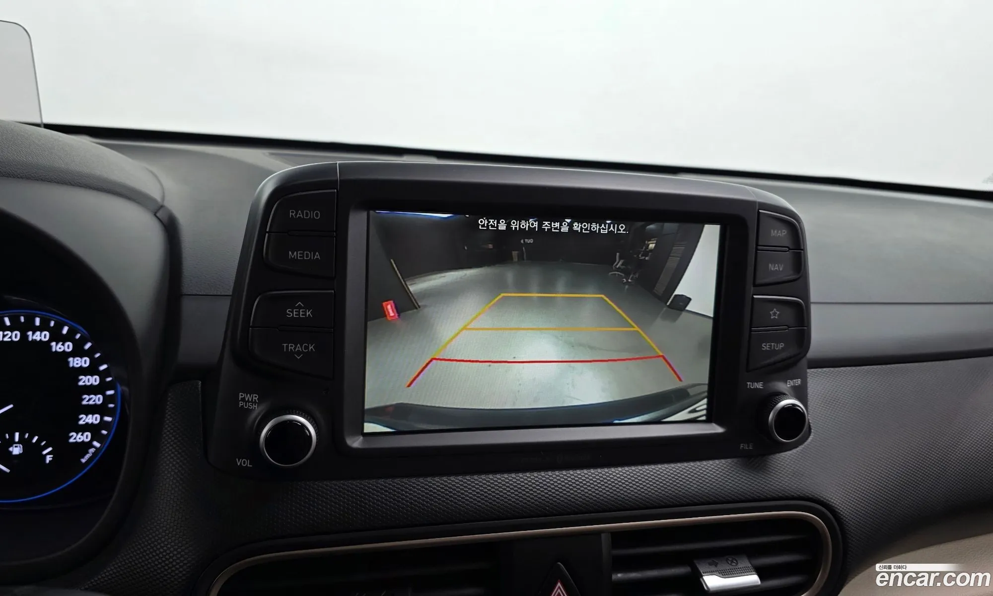 Hyundai Kona 2018 — 13