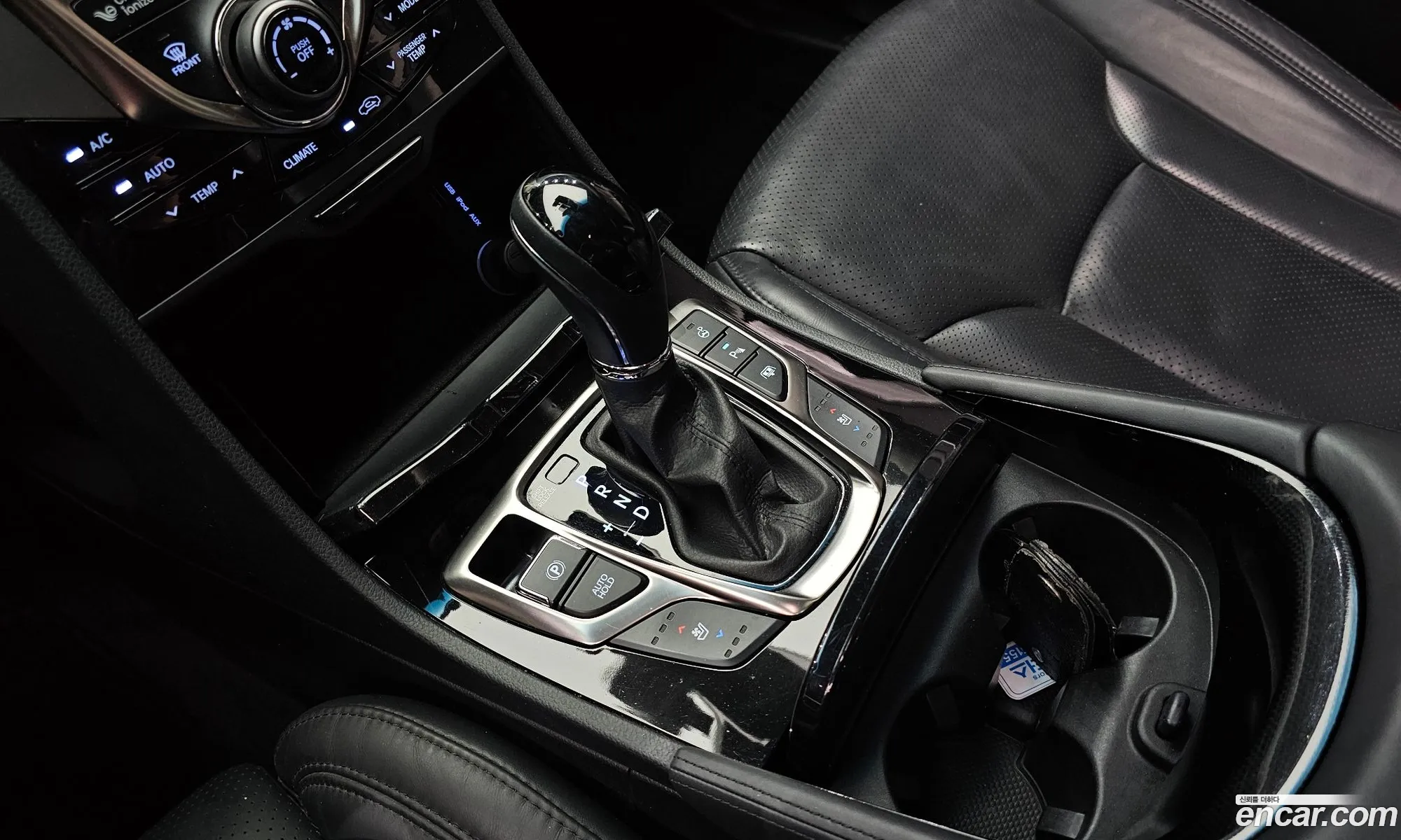 Hyundai Grandeur HG 2013 — 18