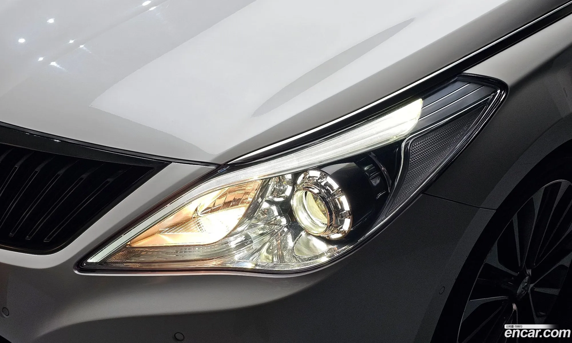 Hyundai Grandeur HG 2013 — 19