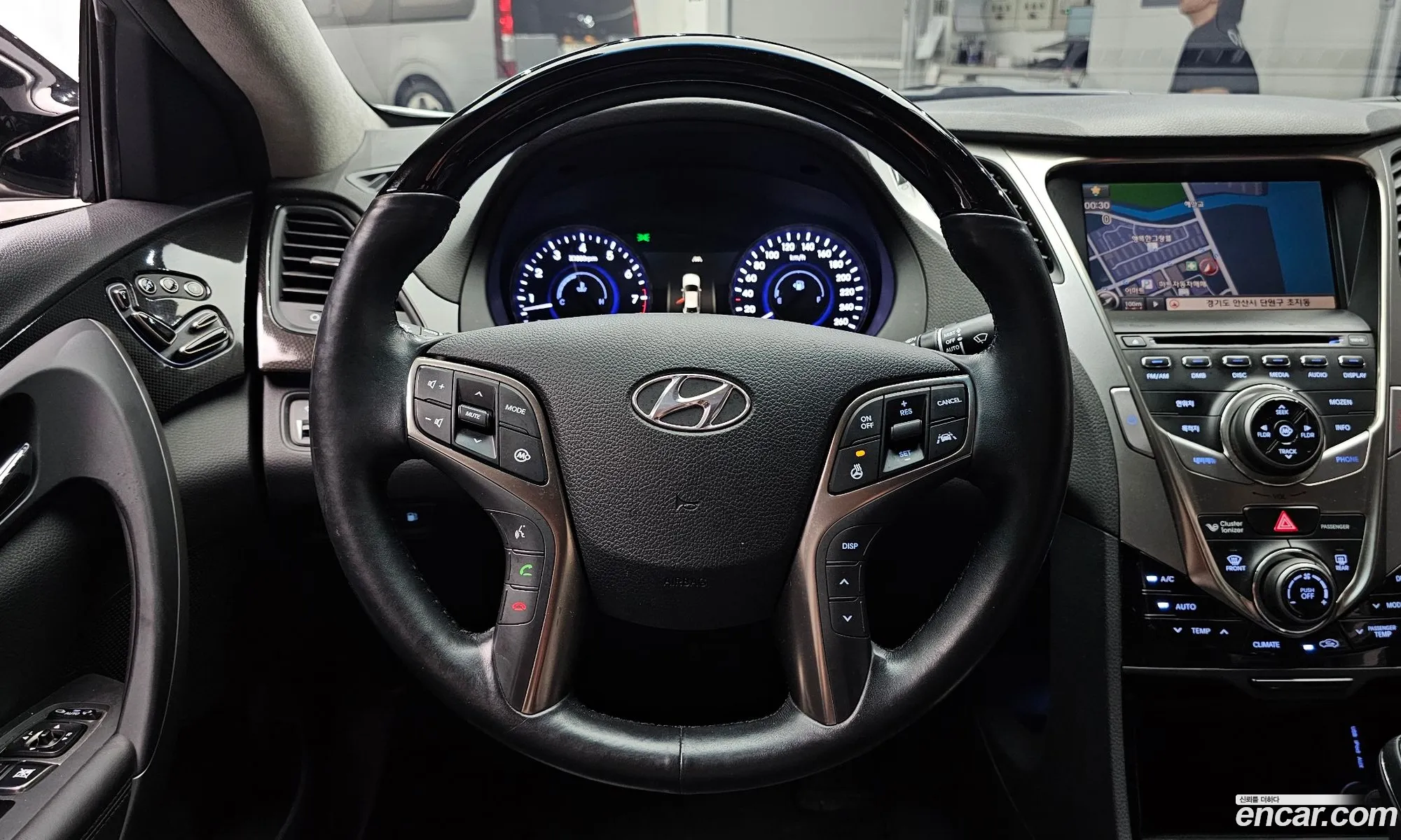 Hyundai Grandeur HG 2013 — 9
