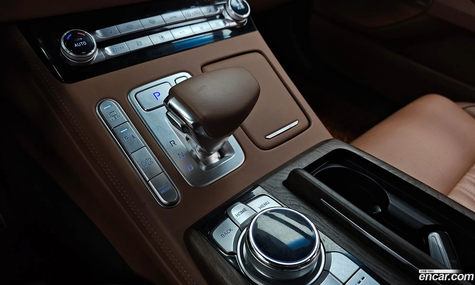 Genesis G90 2020 — 15