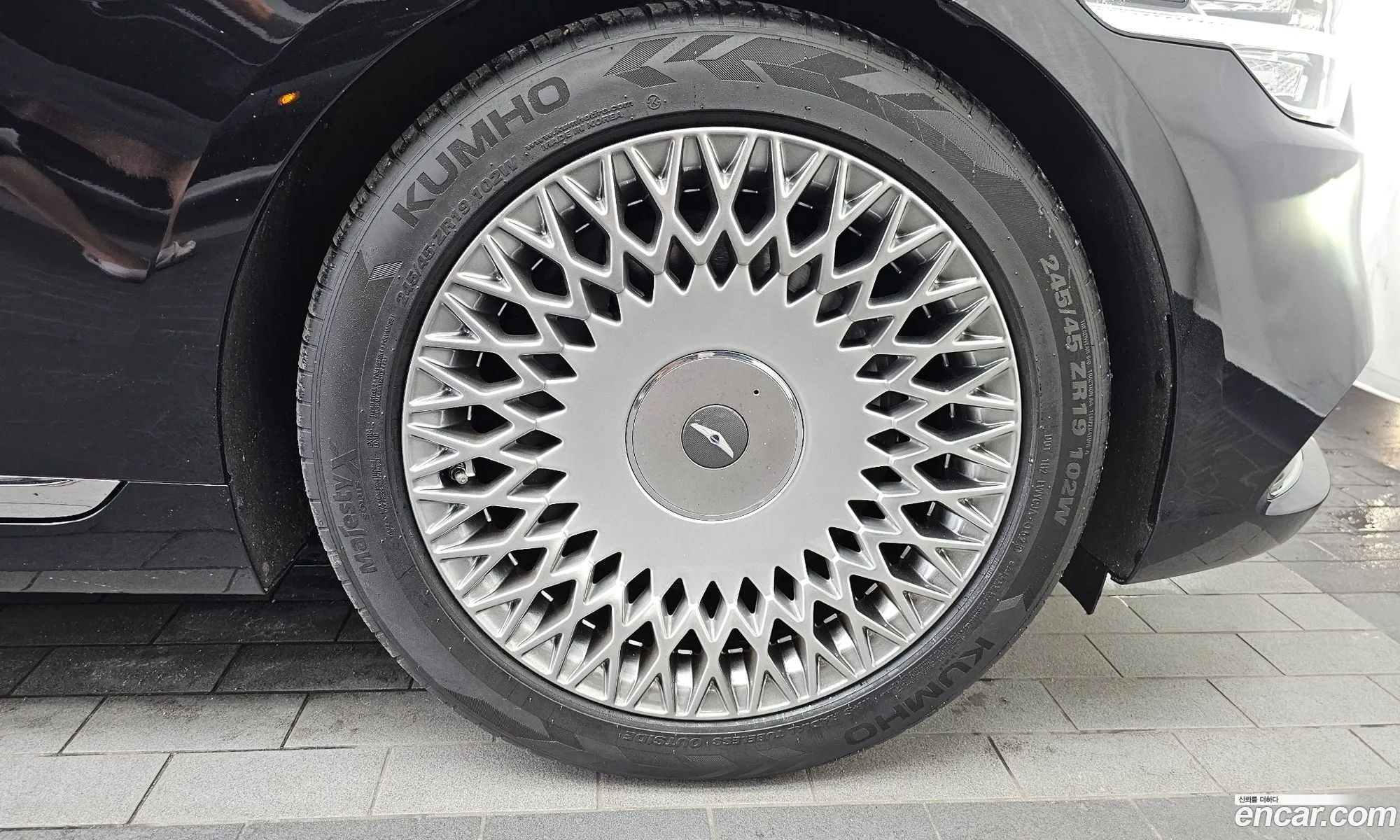 Genesis G90 2020 — 22
