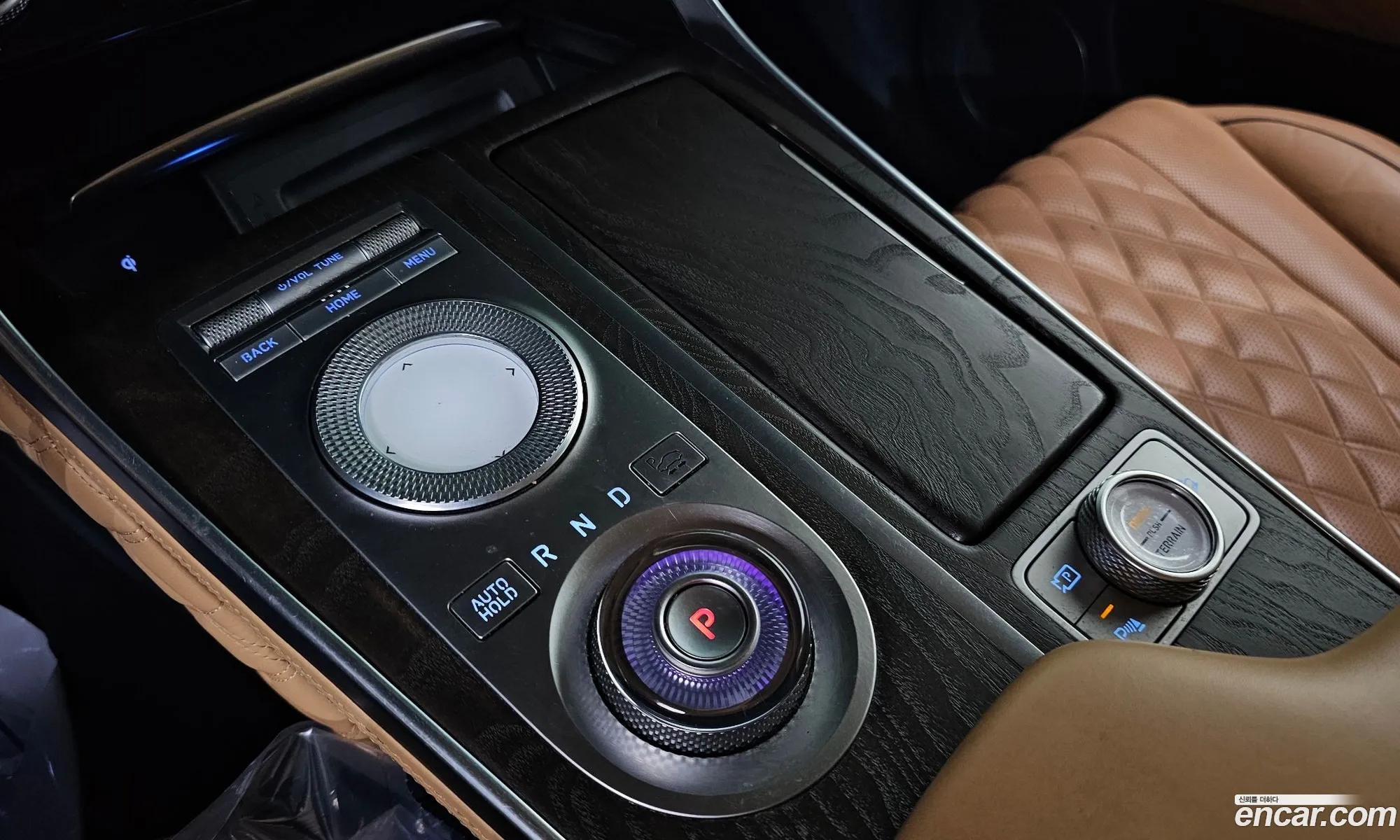 Genesis GV80 2021 — 16