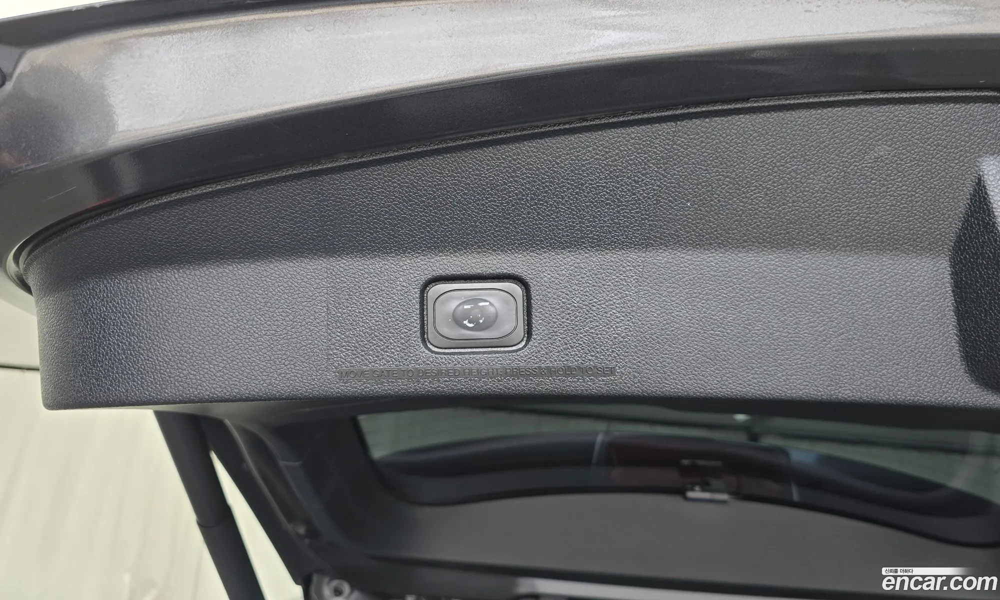 Ford Explorer 2019 1FM5K8FH8KGA56074 — 29
