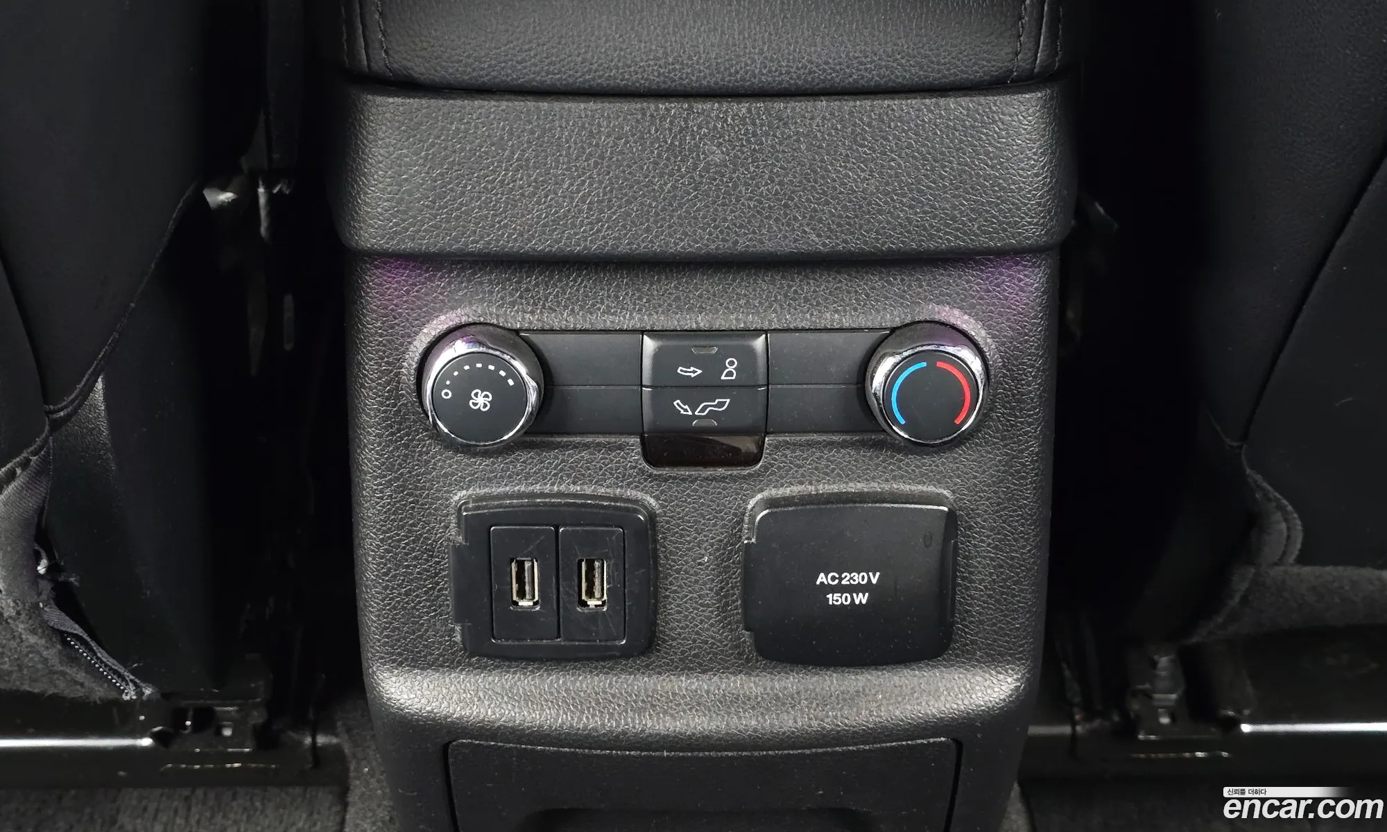 Ford Explorer 2019 1FM5K8FH8KGA56074 — 8