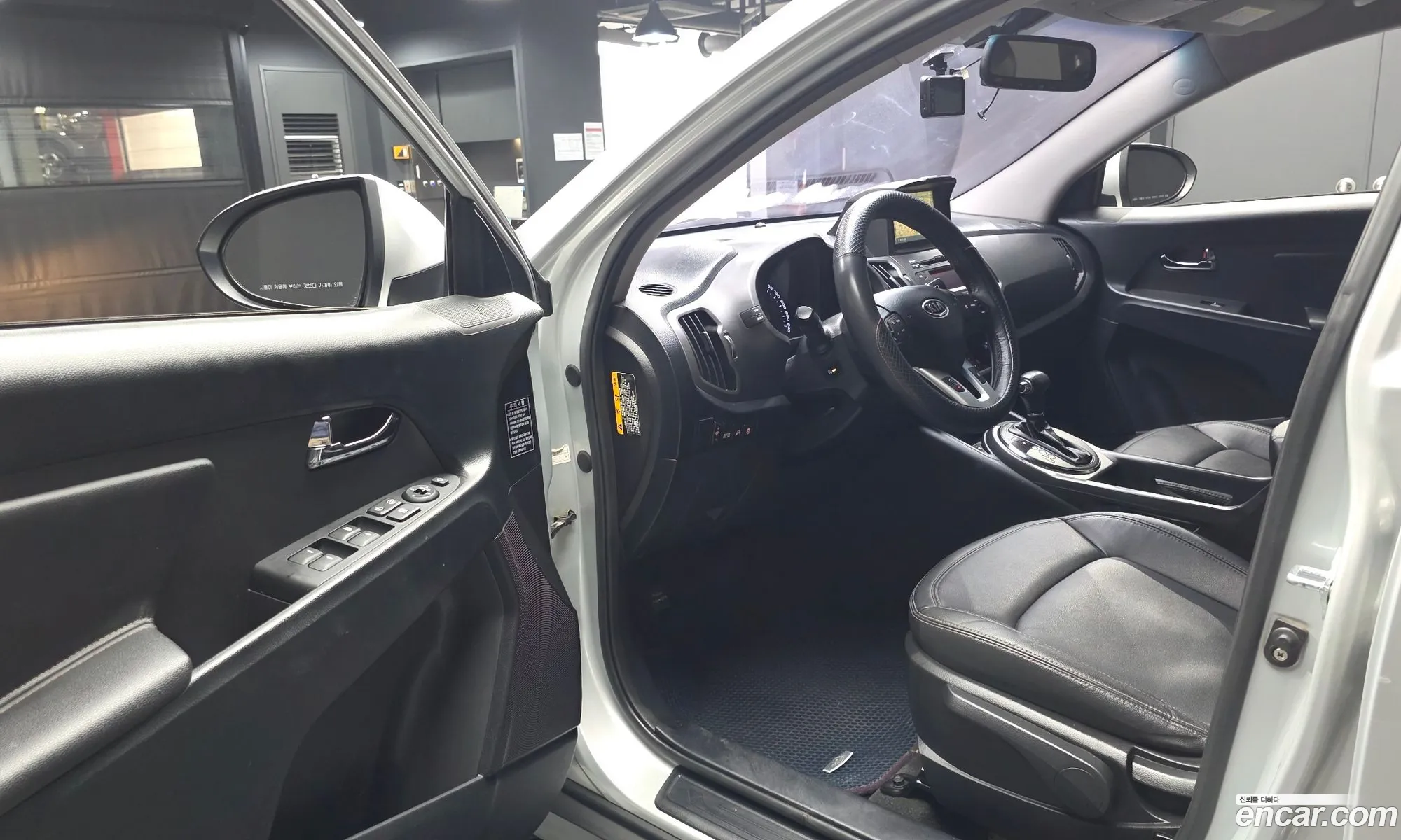 Kia Sportage R 2012 — 9