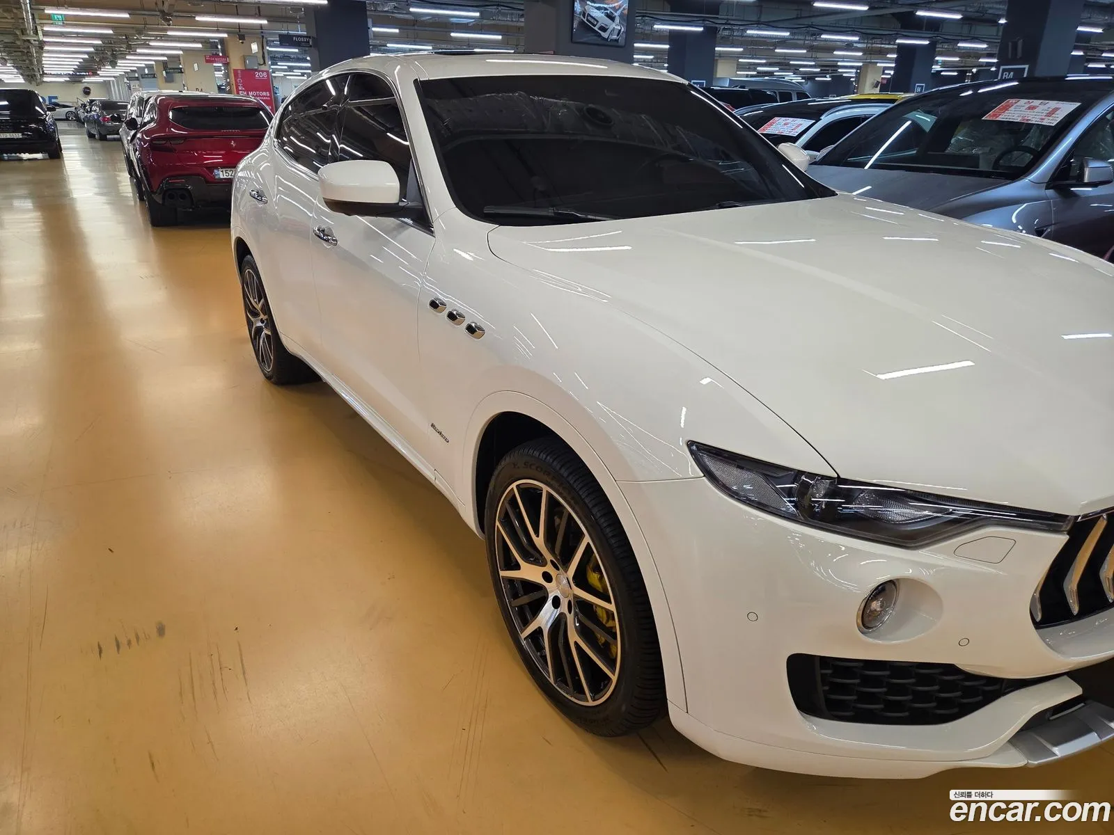 Maserati Levante 2018 — 16