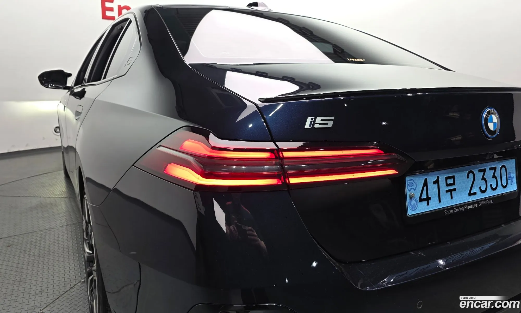 BMW i5 2023 WBY41FK01RCN83459 — 30