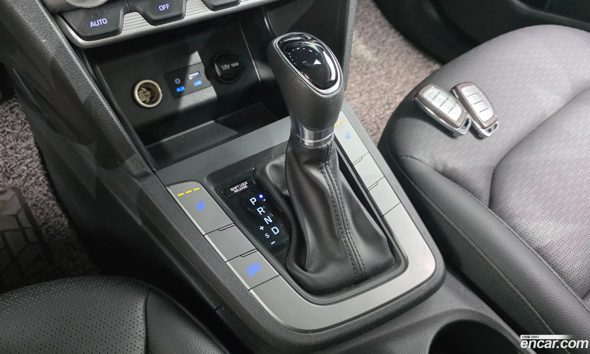 Hyundai Elantra AD 2019 — 15