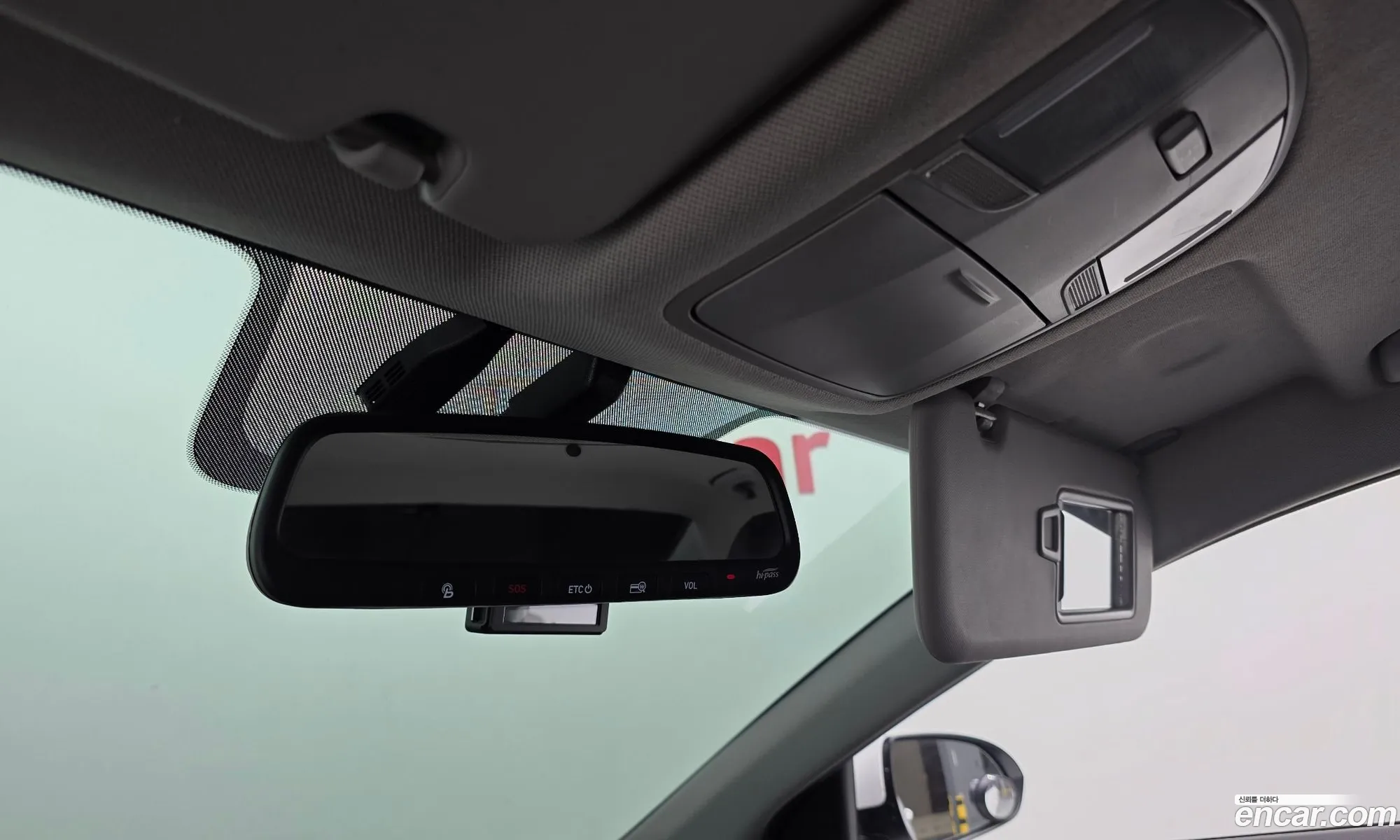 Hyundai Elantra AD 2019 — 25