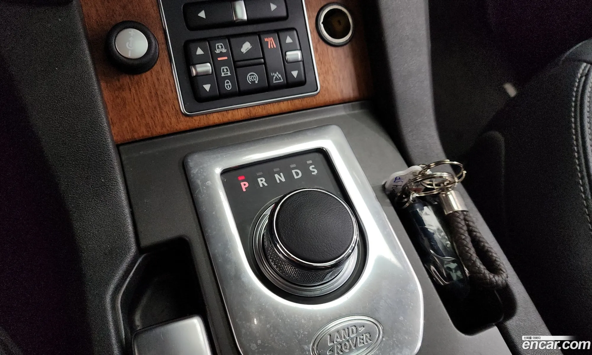 Land Rover Discovery 4 2015 SALLAAAG6FA767758 — 19