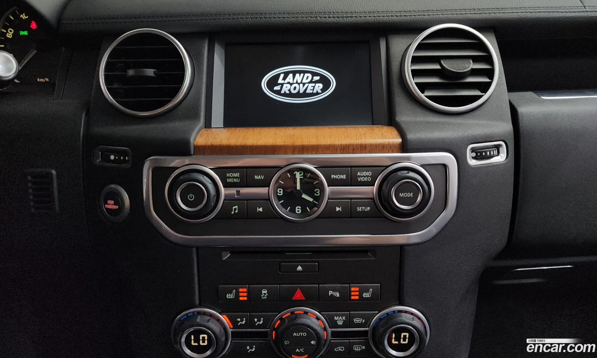 Land Rover Discovery 4 2015 SALLAAAG6FA767758 — 14