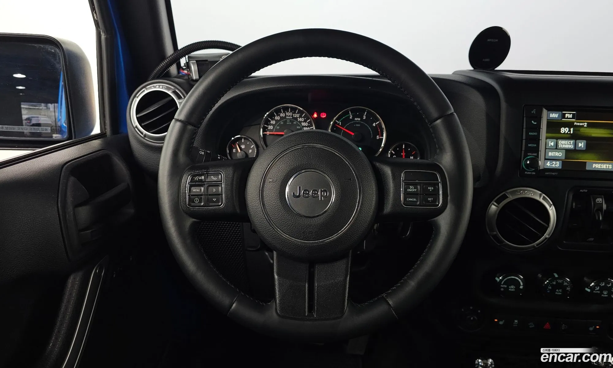 Jeep Wrangler 2015 1C4HJWE51FL566344 — 3