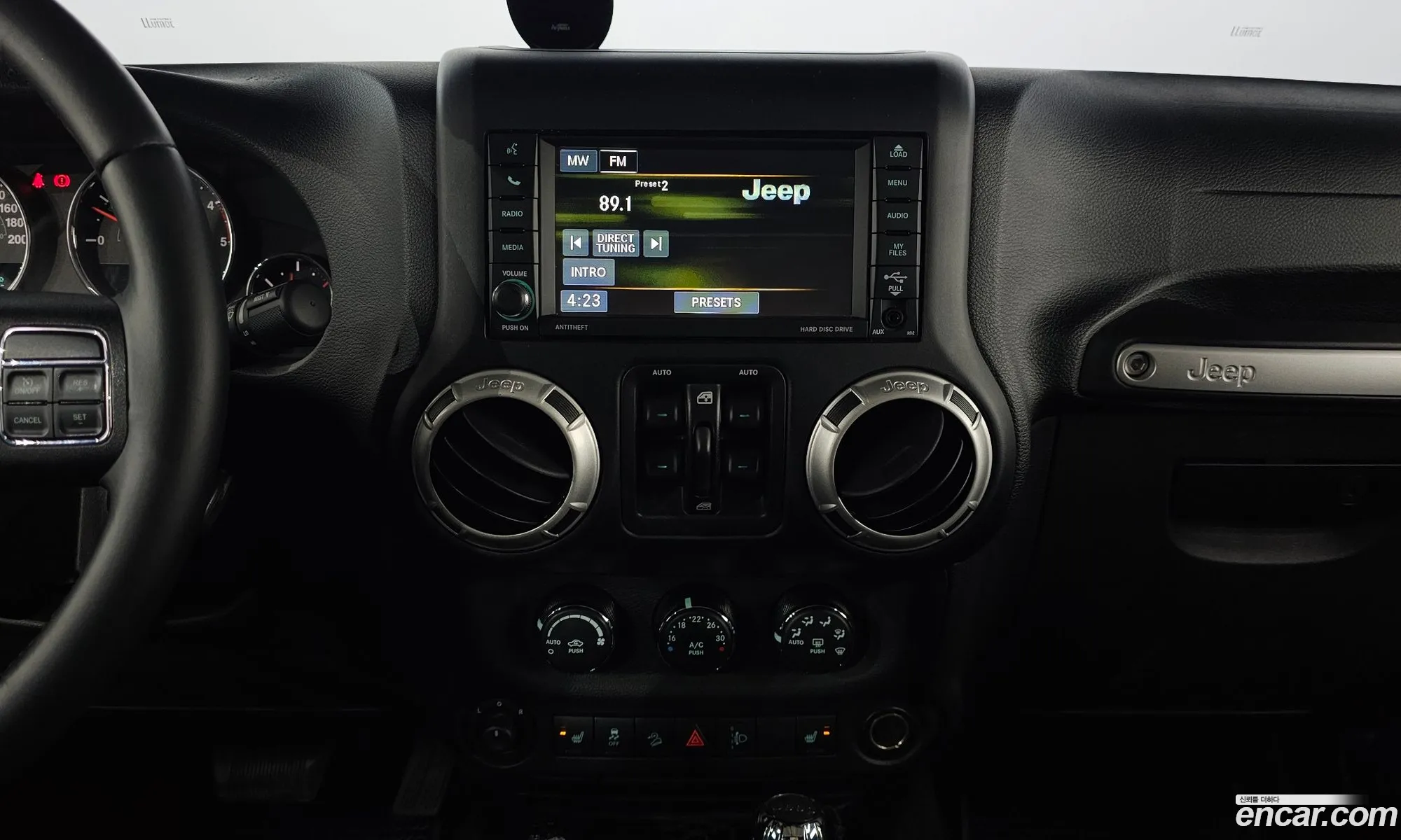 Jeep Wrangler 2015 1C4HJWE51FL566344 — 17