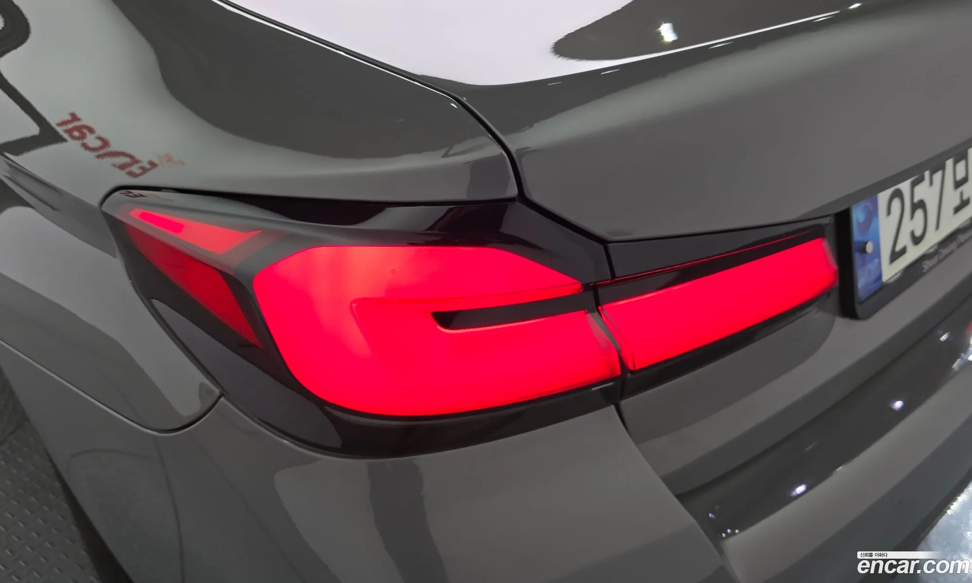 BMW 5 Series 2021 — 18
