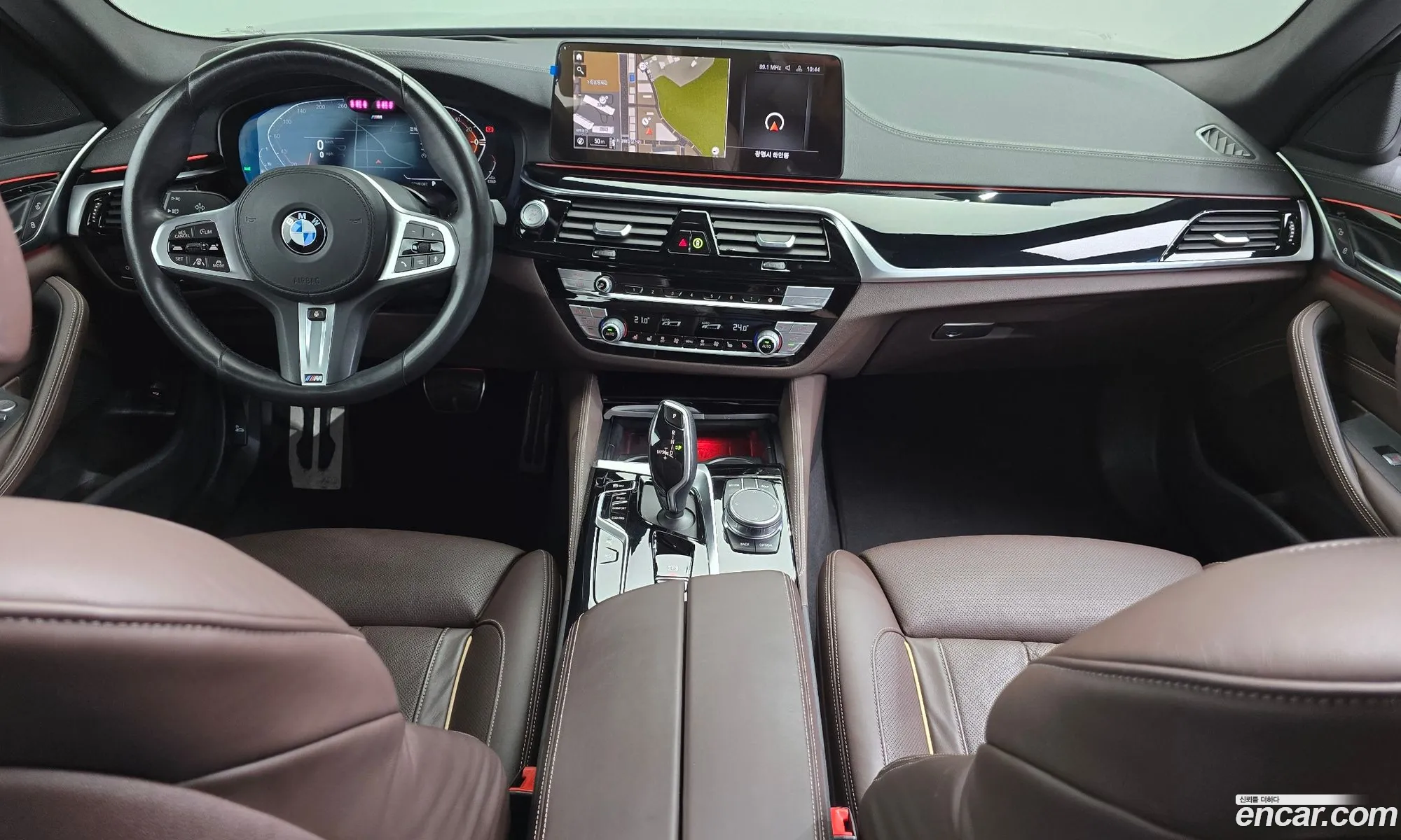 BMW 5 Series 2021 — 11
