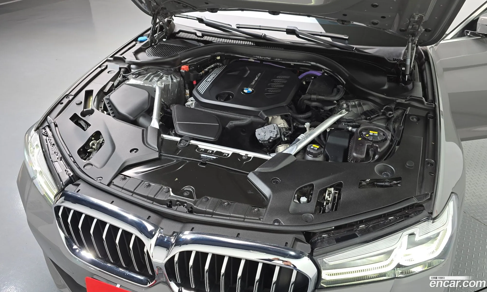 BMW 5 Series 2021 — 6