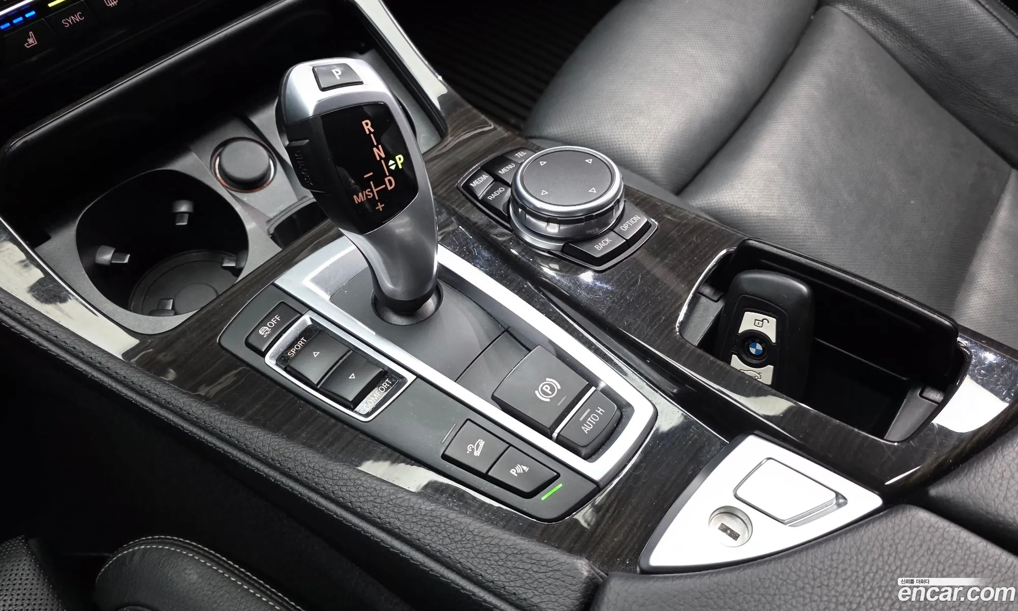 BMW 5 Series 2016 WBA5E7101GG569095 — 4