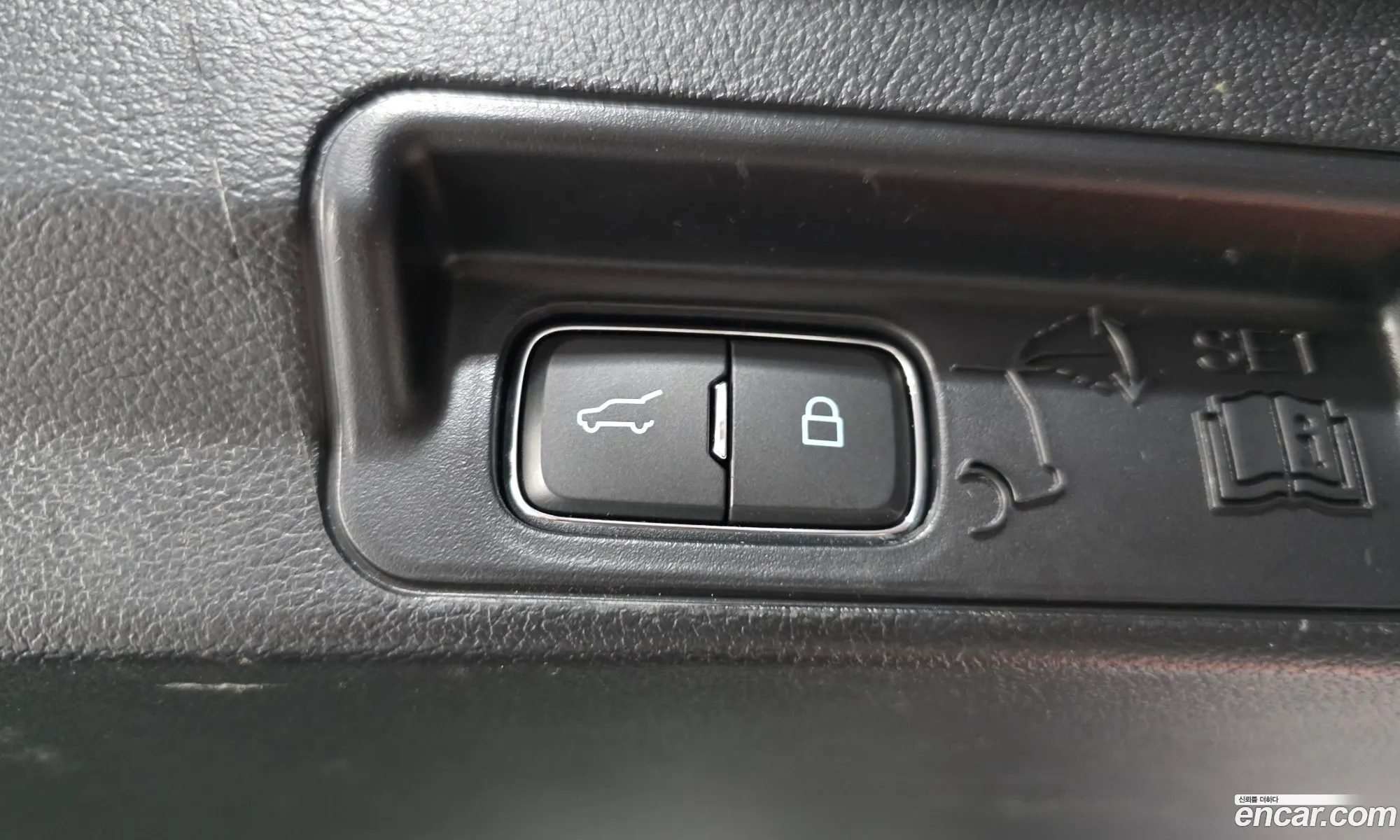 Ford Explorer 6th Gen 2022 1FMSK8FH5NGB80021 — 12