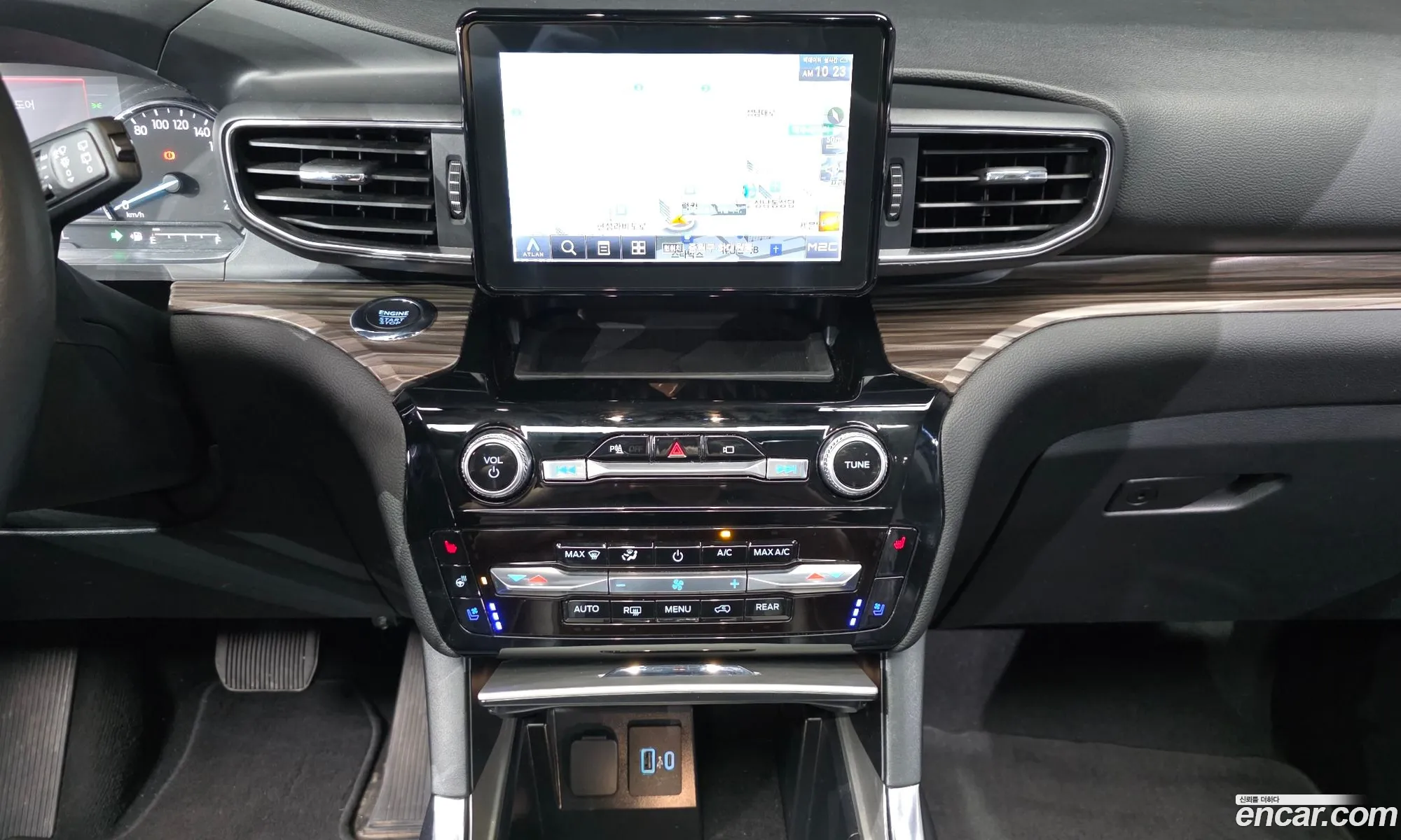 Ford Explorer 6th Gen 2022 1FMSK8FH5NGB80021 — 18