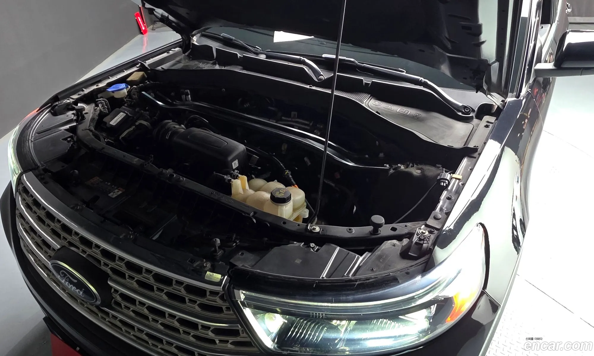 Ford Explorer 6th Gen 2022 1FMSK8FH5NGB80021 — 25