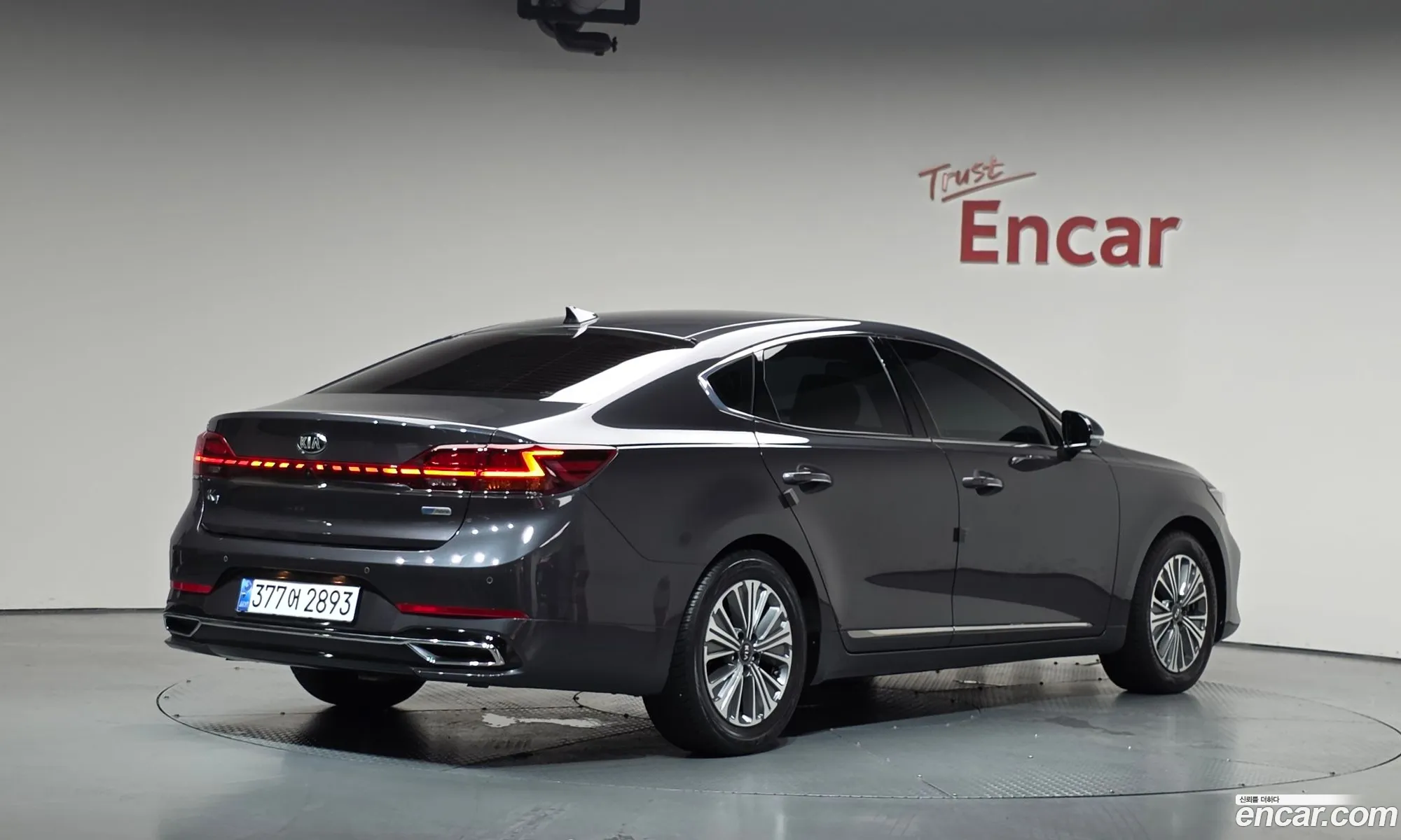 Kia K7 Premier Hybrid 2019 — 33