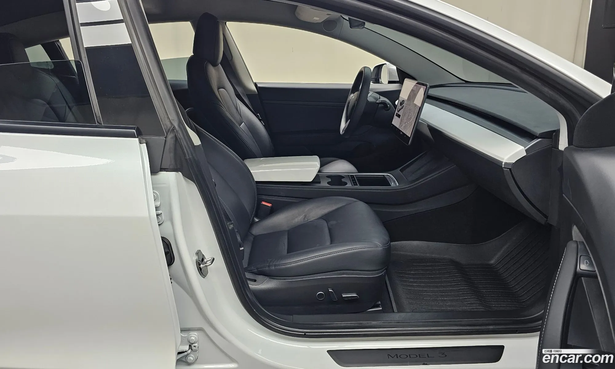 Tesla Model 3 2021 5YJ3E1EA4MF887955 — 21