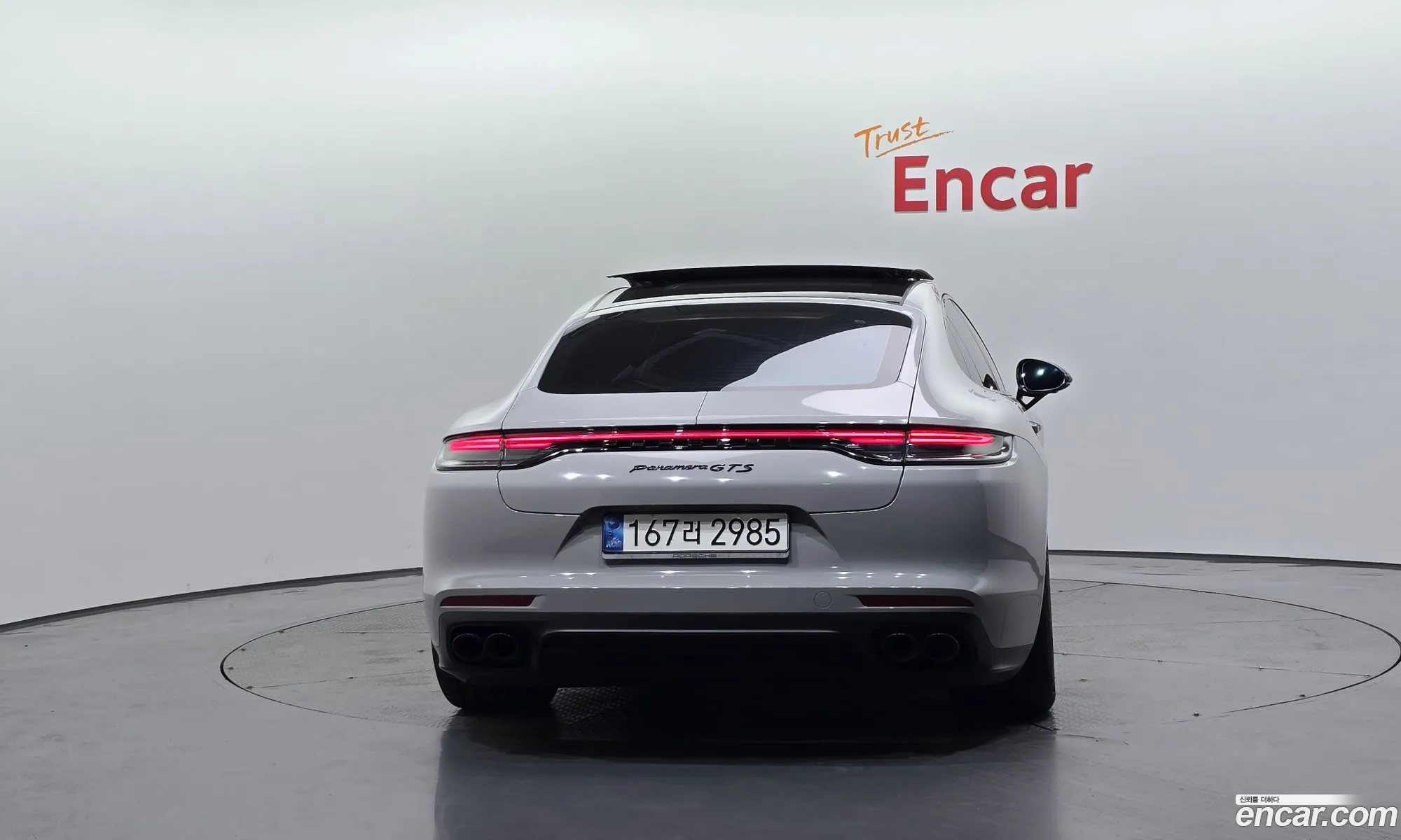 Porsche Panamera 2021 — 31